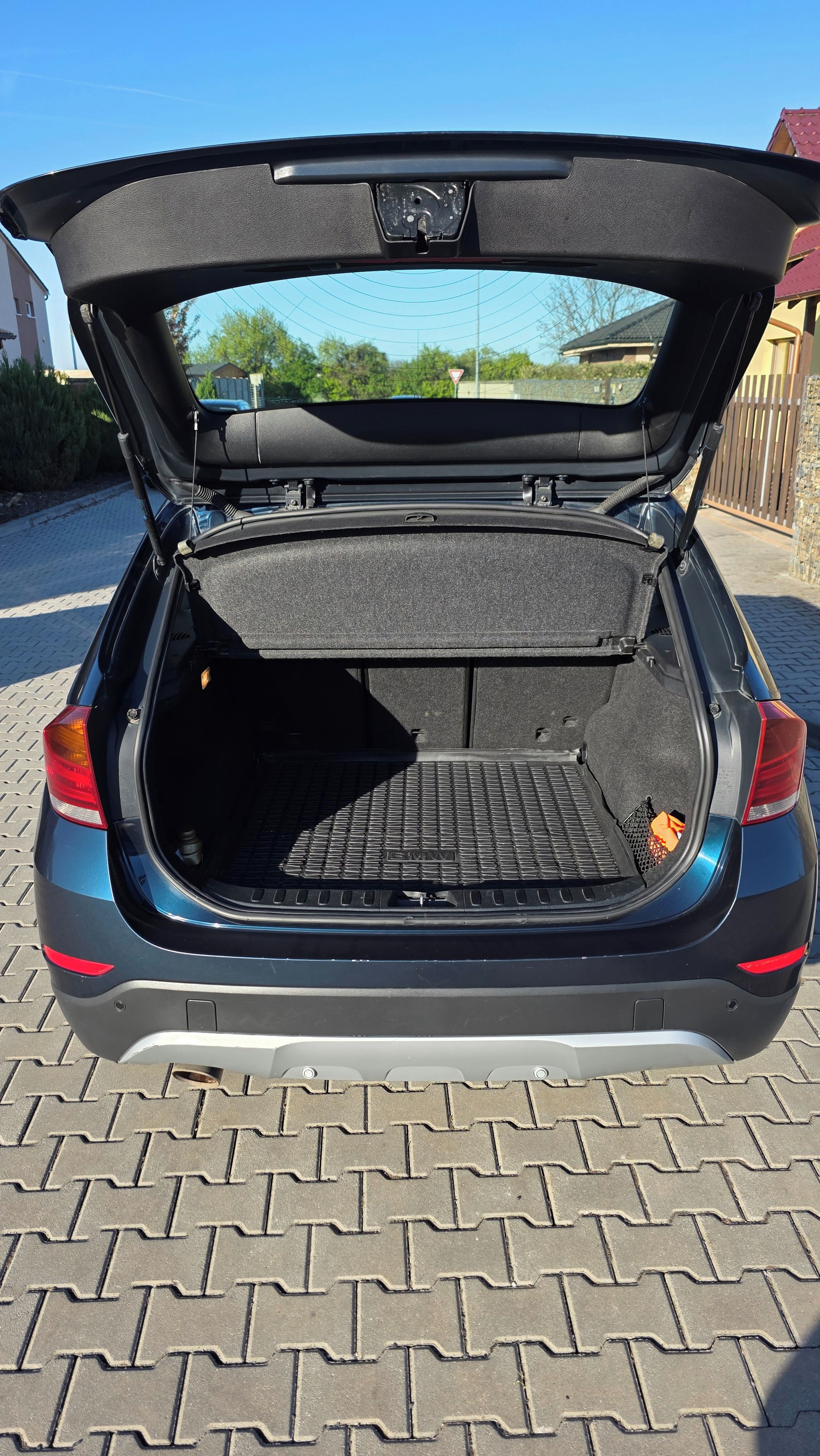 BMW X1, 2.0 - fotka 5
