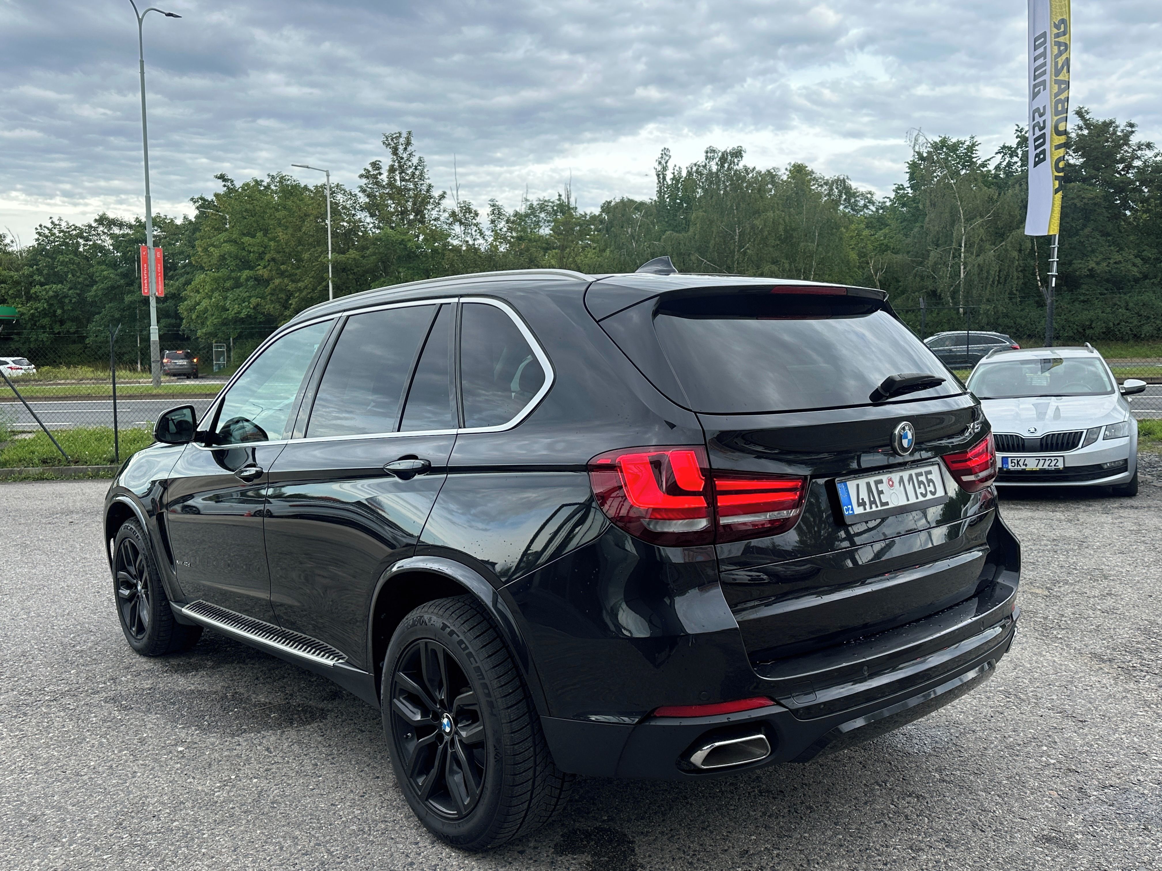 BMW X5, BMW X5 xDrive40d 2014 - fotka 6