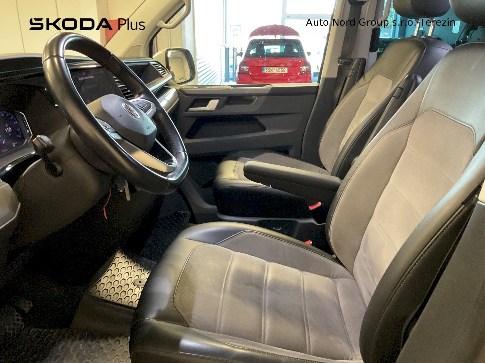 Volkswagen Multivan, MULTIVAN - fotka 5