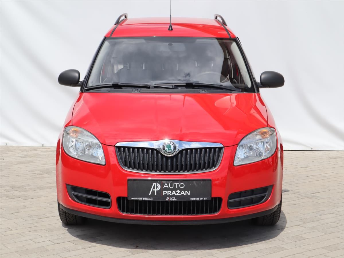 Škoda Roomster, 1,4 i 16V Park Senzory, Tažné - fotka 2