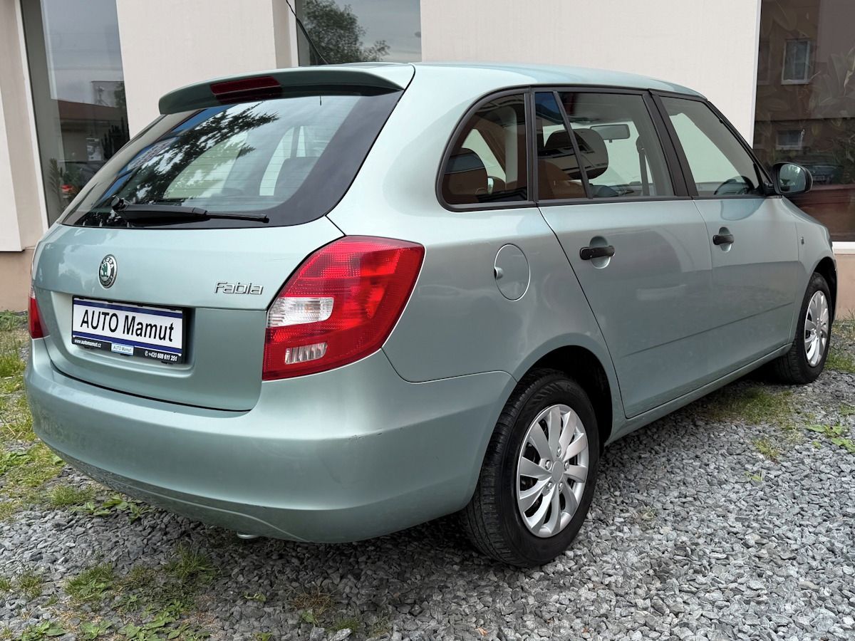 Škoda Fabia, 1.4 16v 63kW bez rzi, nová STK - fotka 3