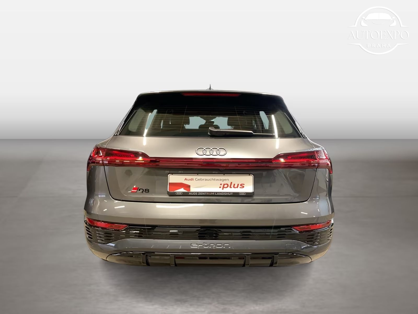 Audi Q8 e-tron, 55 quattro S line - fotka 3