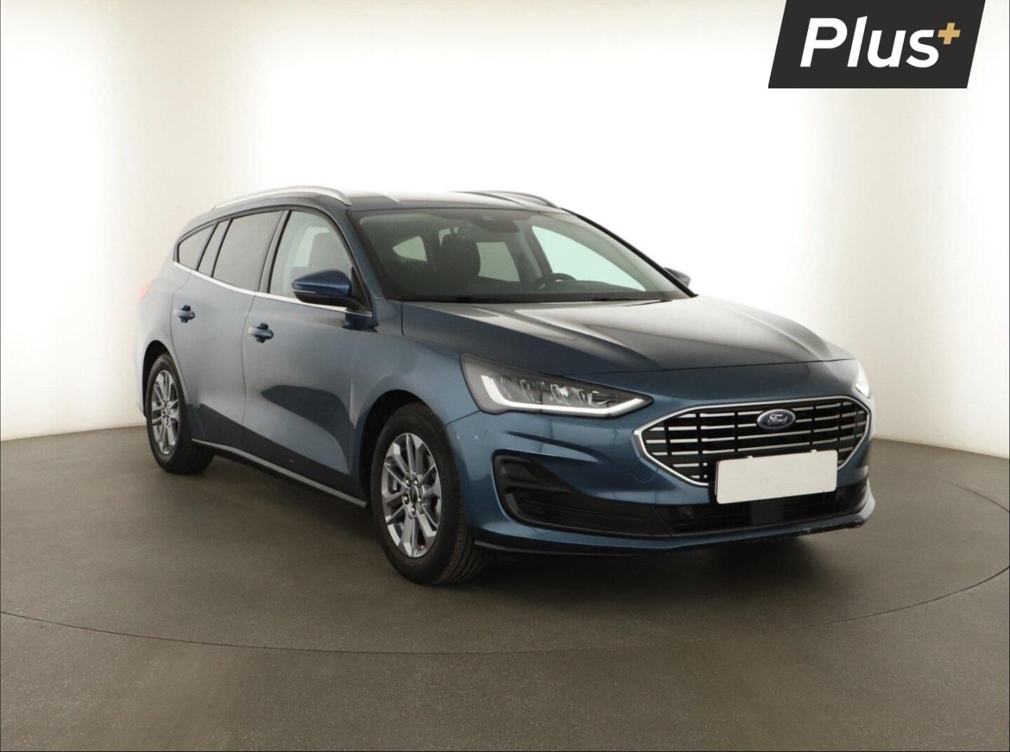 Ford Focus, 1.0 MHEV, Automat, ČR,1.maj