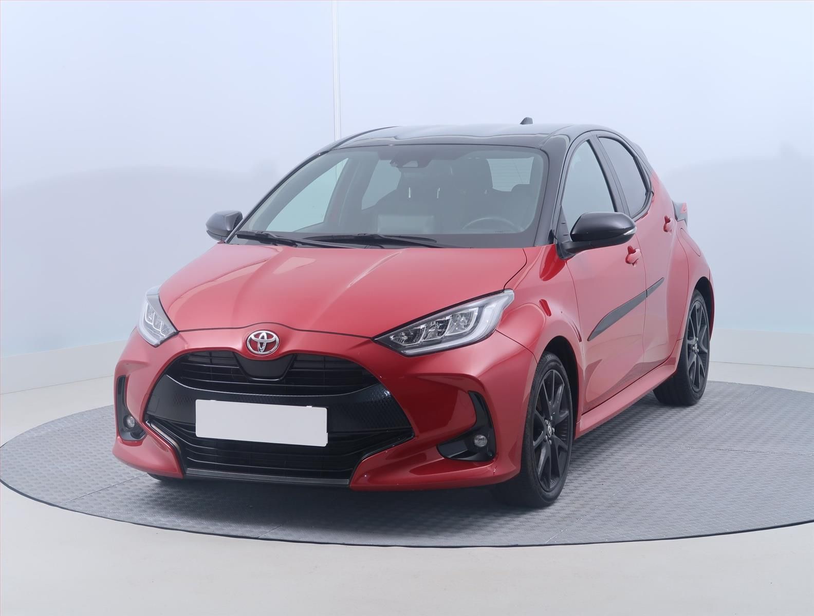 Toyota Yaris, 1.5 VVT-i, Automat, ČR,1.maj - fotka 2