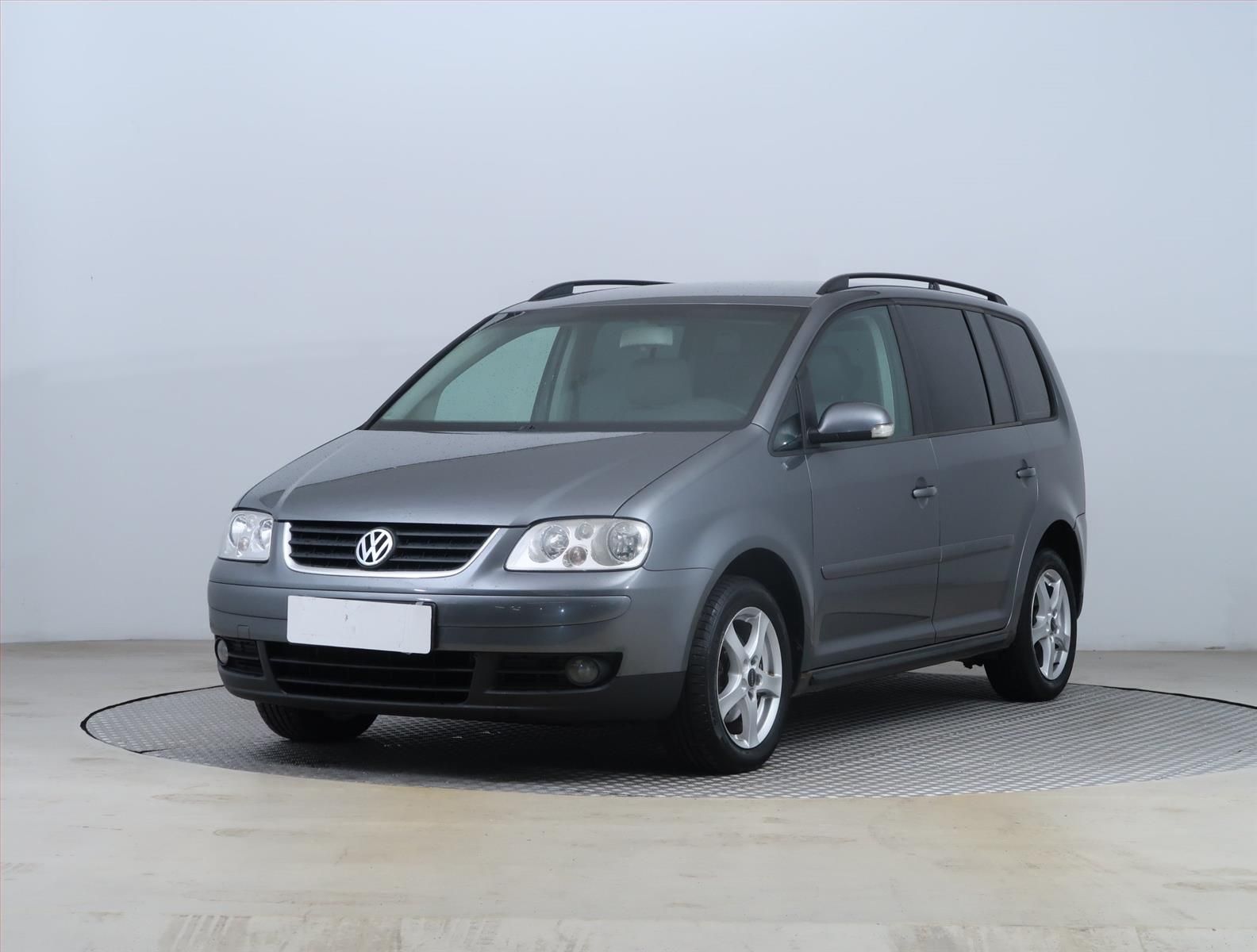 Volkswagen Touran, 1.9 TDI, Comfortline - fotka 2