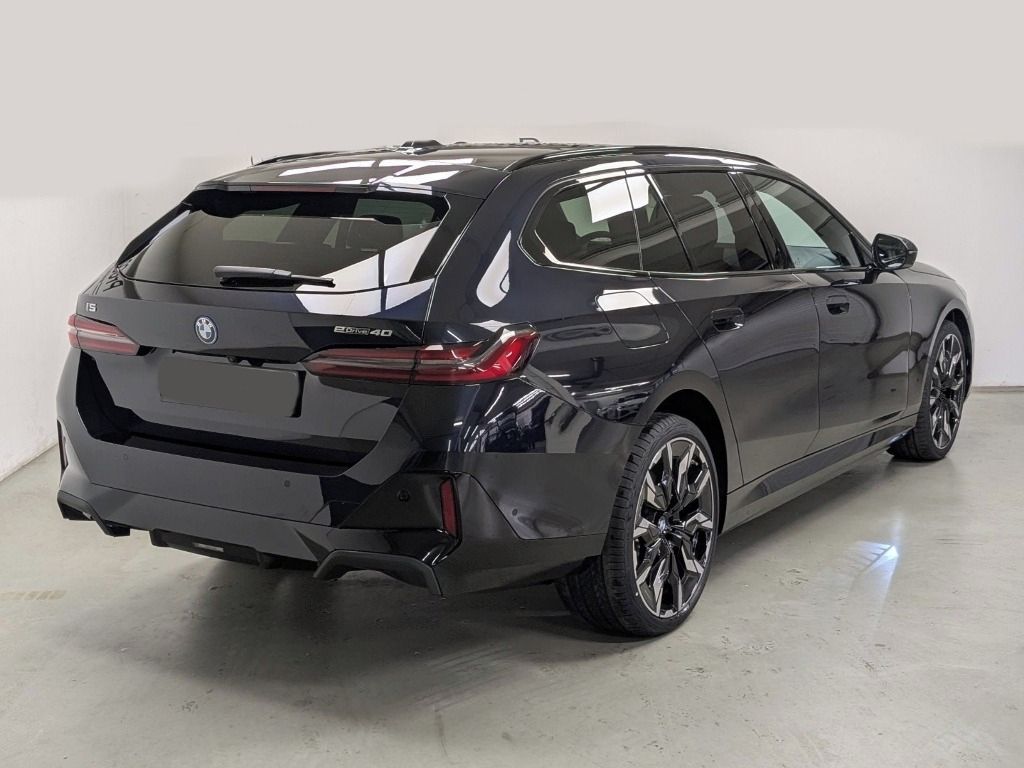 BMW i5, eDrive40 M SporT*Pano*HUD*360° - fotka 4