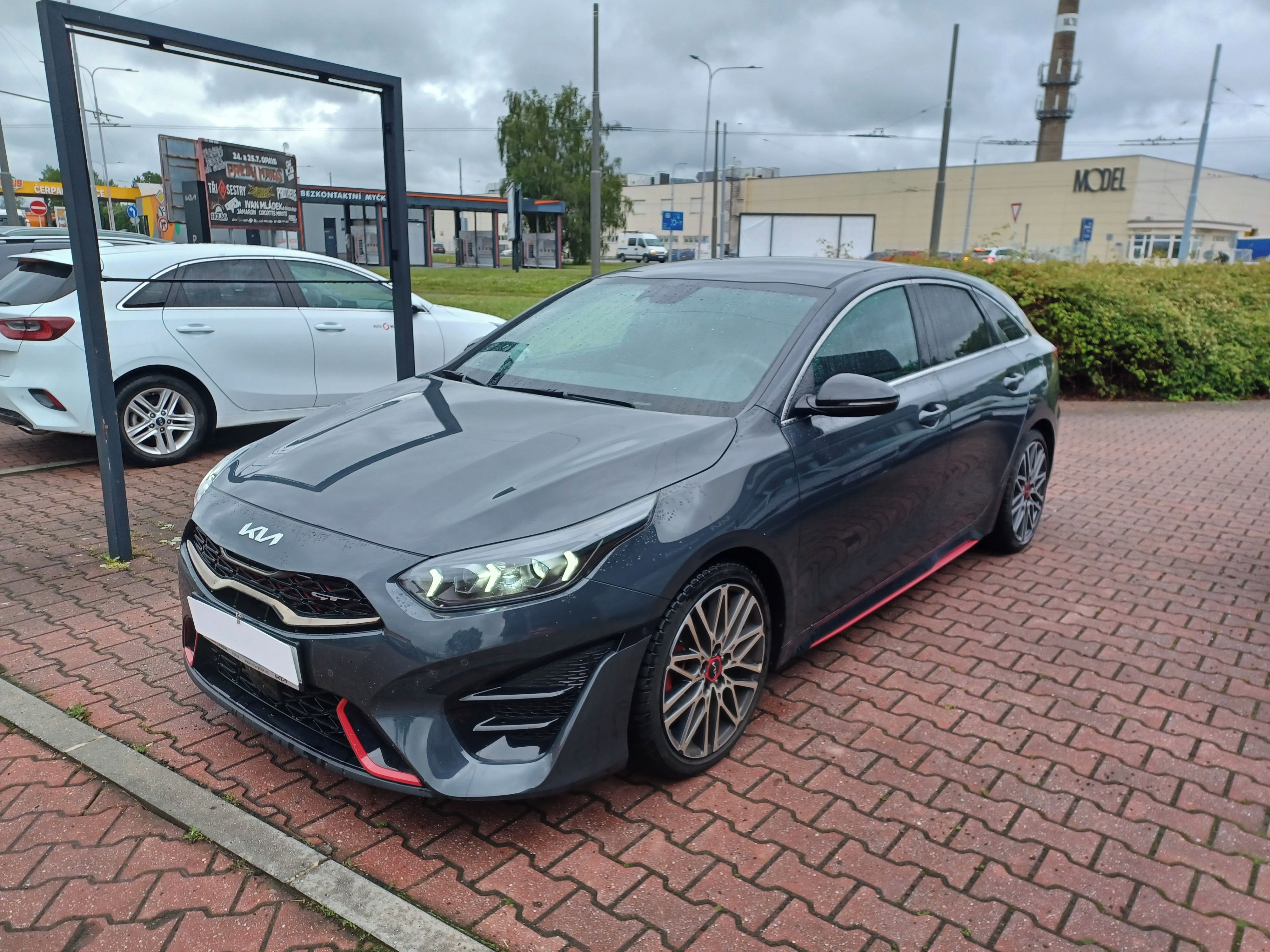 Kia ProCeed, 1.6 T-GDi 150kW 7DCT GT záruka - fotka 2