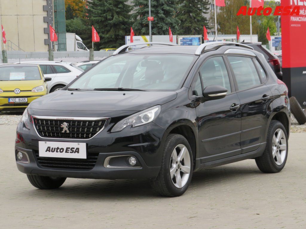 Peugeot 2008, 1.2PT,AC,tempo,park.čidla - fotka 3
