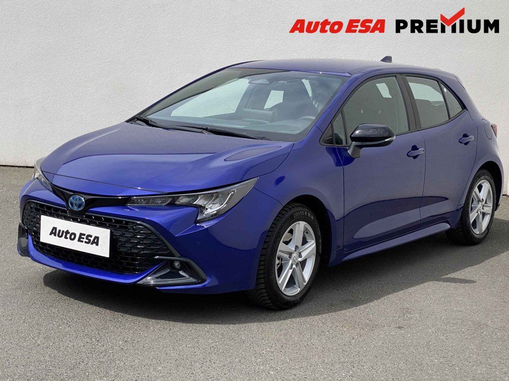 Toyota Corolla, 1.8 i,1.maj,ČR - fotka 3
