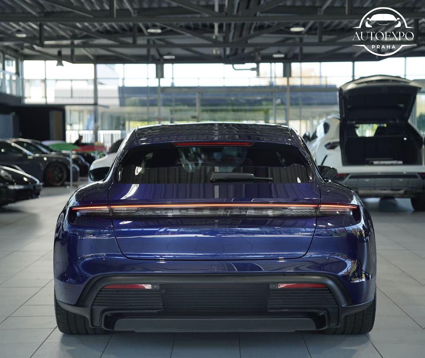 Porsche Taycan, GTS* *Panorama - fotka 4