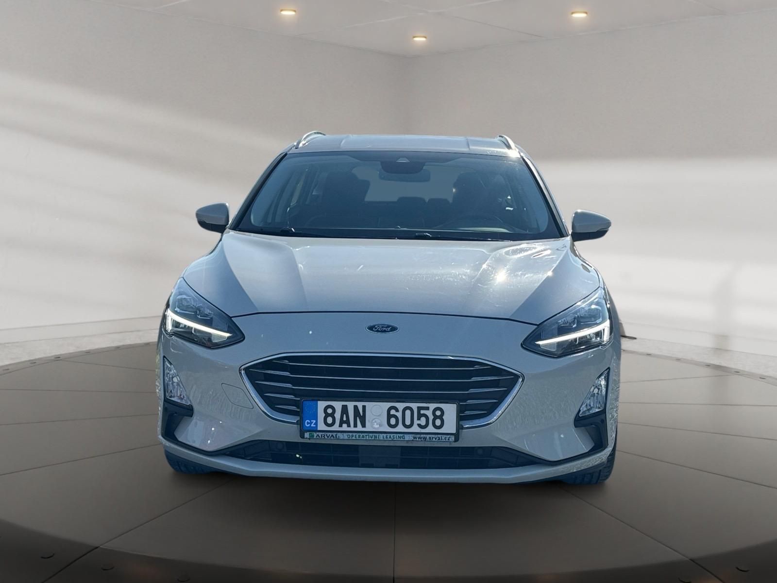 Ford Focus, TITANIUM 1.5EBL 88kW CZ DPH - fotka 2
