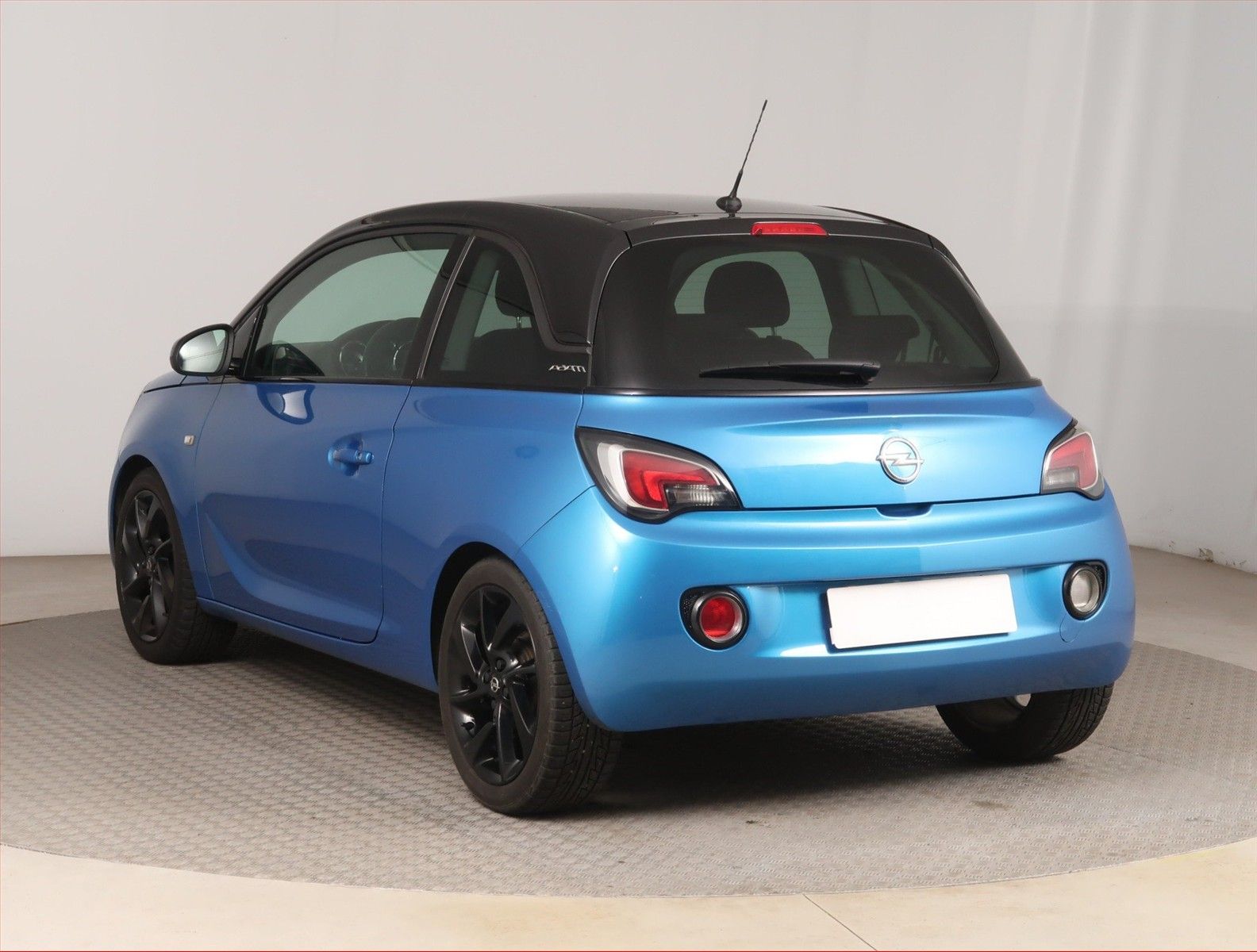 Opel Adam, 1.2, ČR,1.maj, Serv.kniha - fotka 4