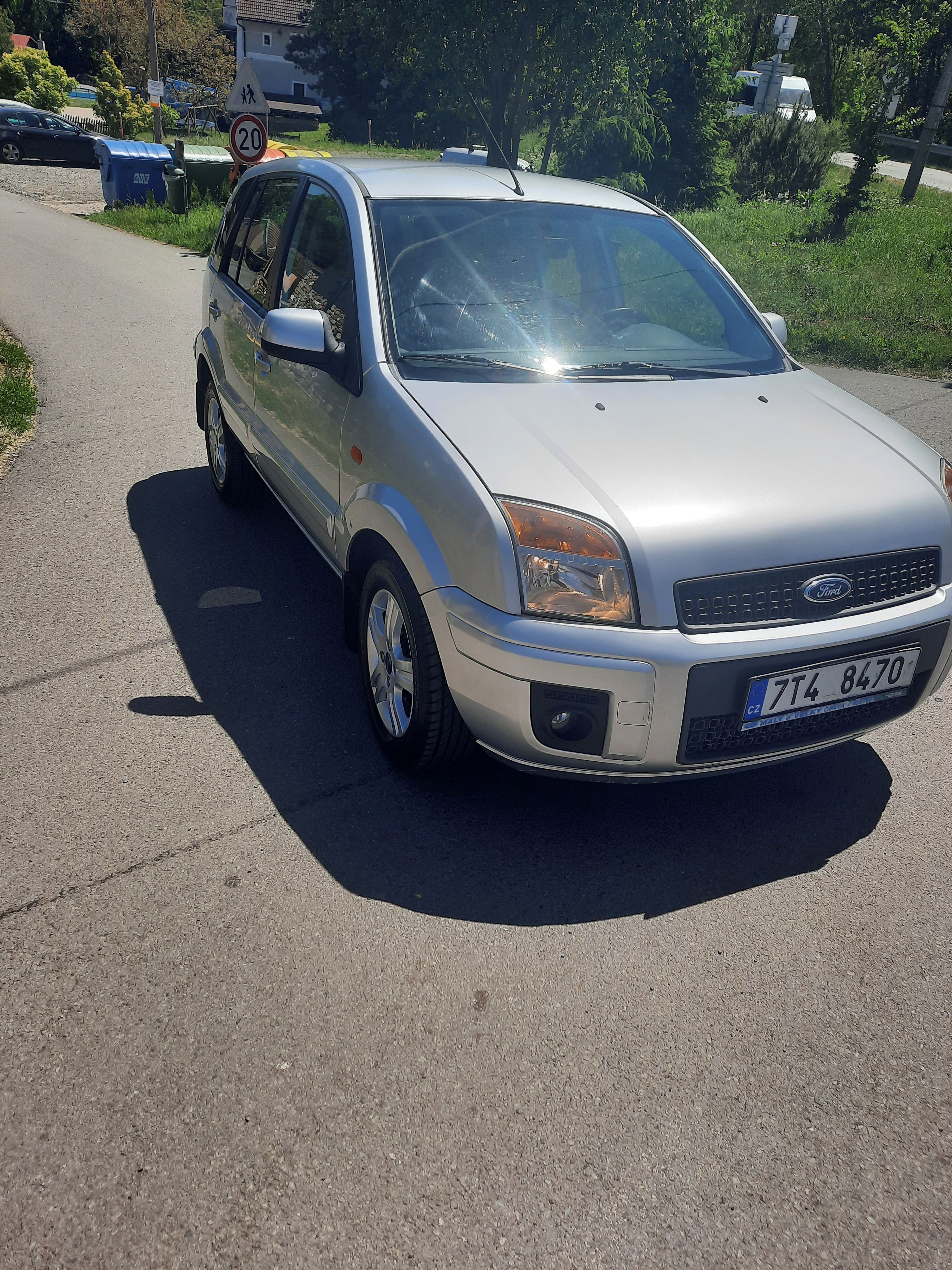 Ford Fusion - fotka 2