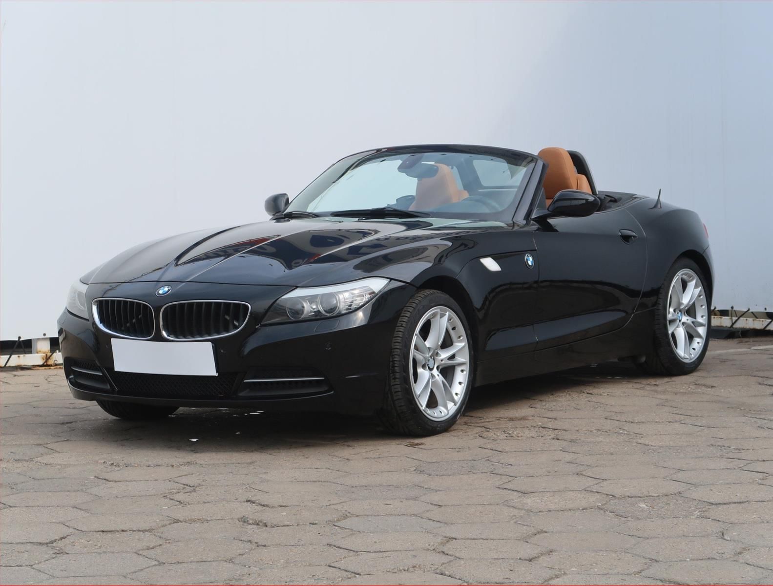 BMW Z4, sDrive20i, Kůže, Bi-Xenony - fotka 2