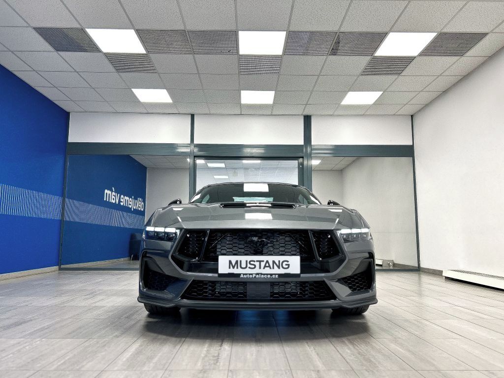 Ford Mustang, 5,0 V8 GT - fotka 2