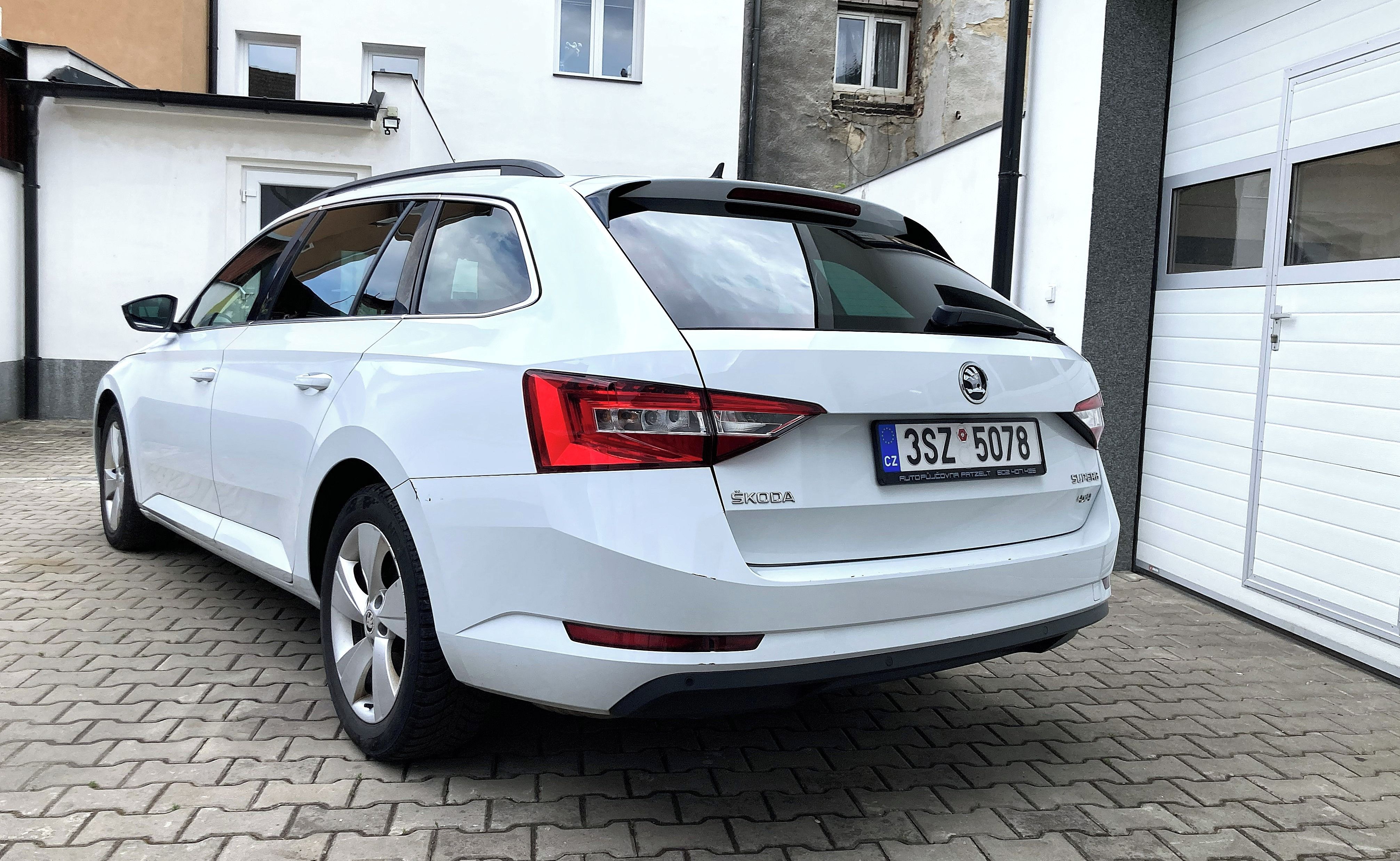 Škoda Superb, 2.0 TDI, 110kW, 4x4 - fotka 6