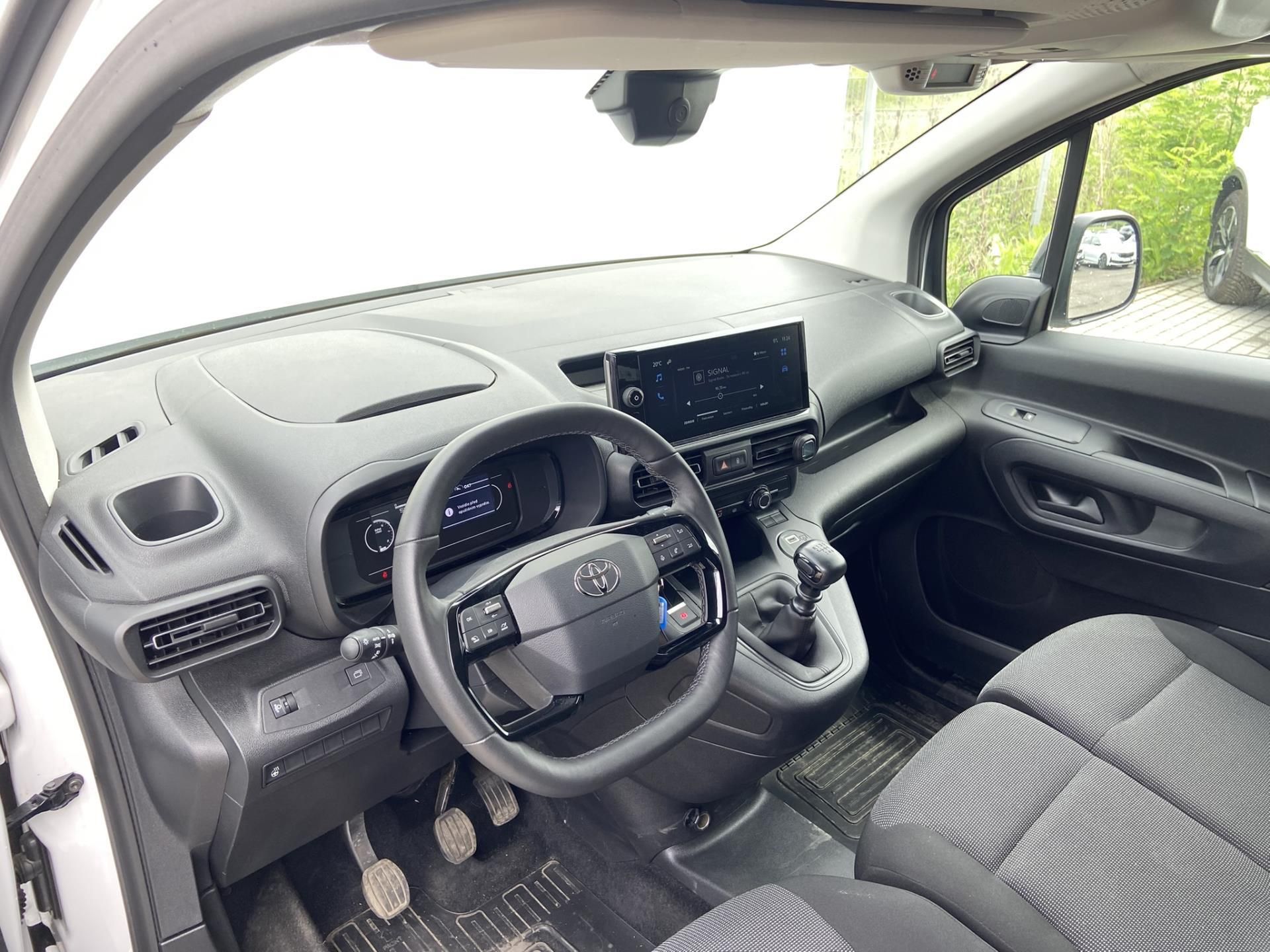Toyota Proace City, 1.5 D-4D 130k Long Active Mult - fotka 5