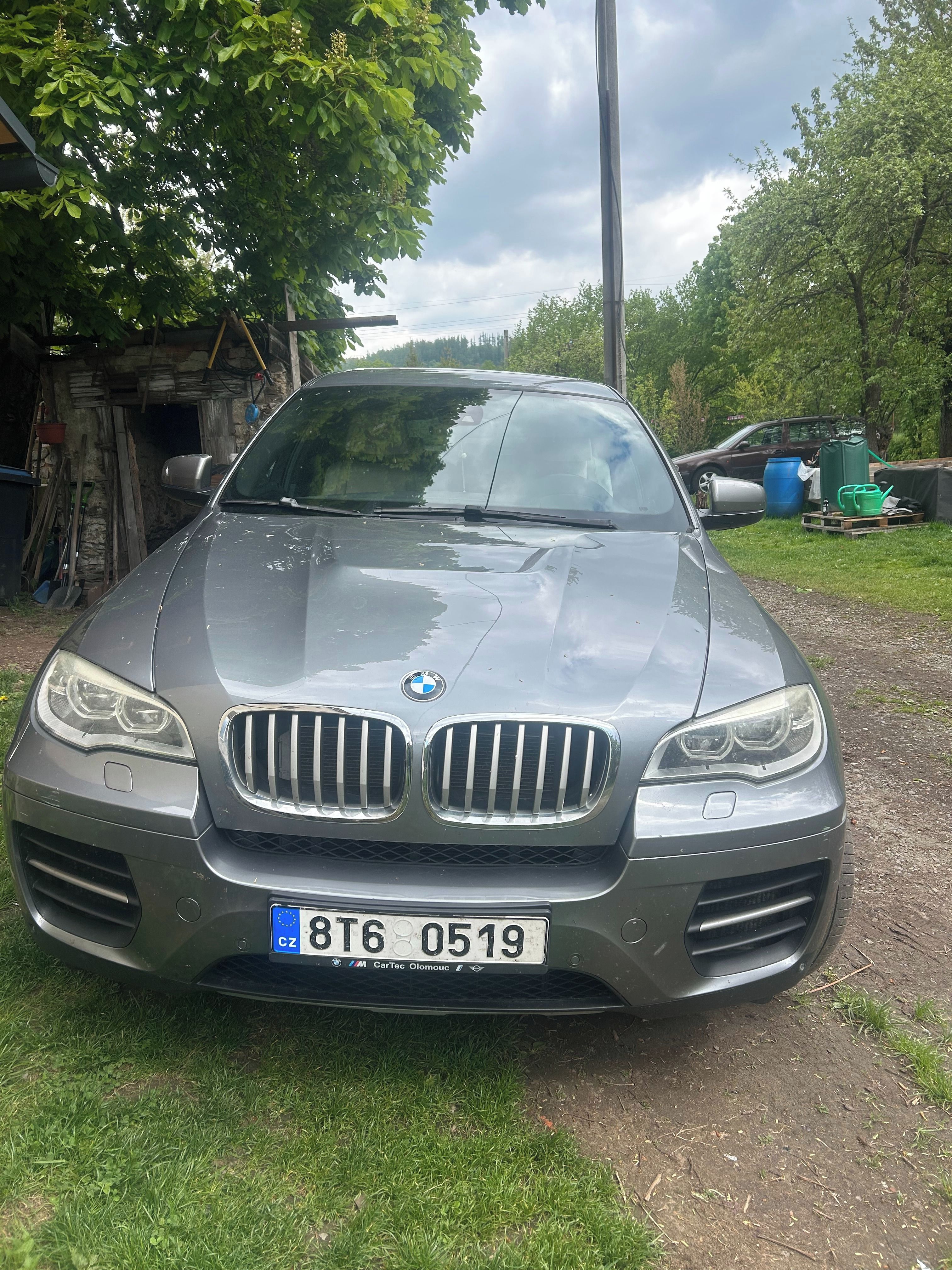 BMW X6, M50d - fotka 5