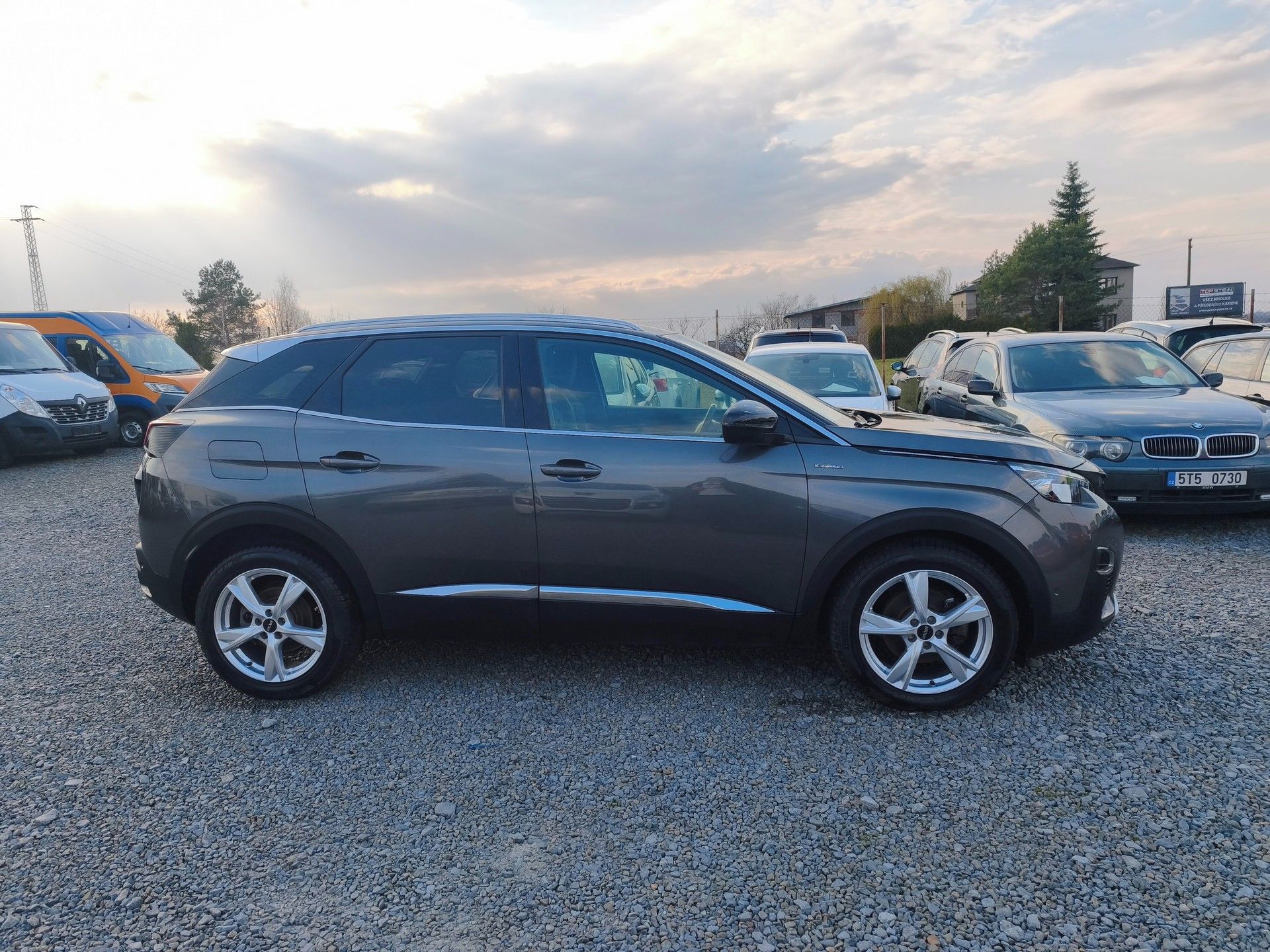Peugeot 3008, 1.2 PT, GT Line, Kůže - fotka 4