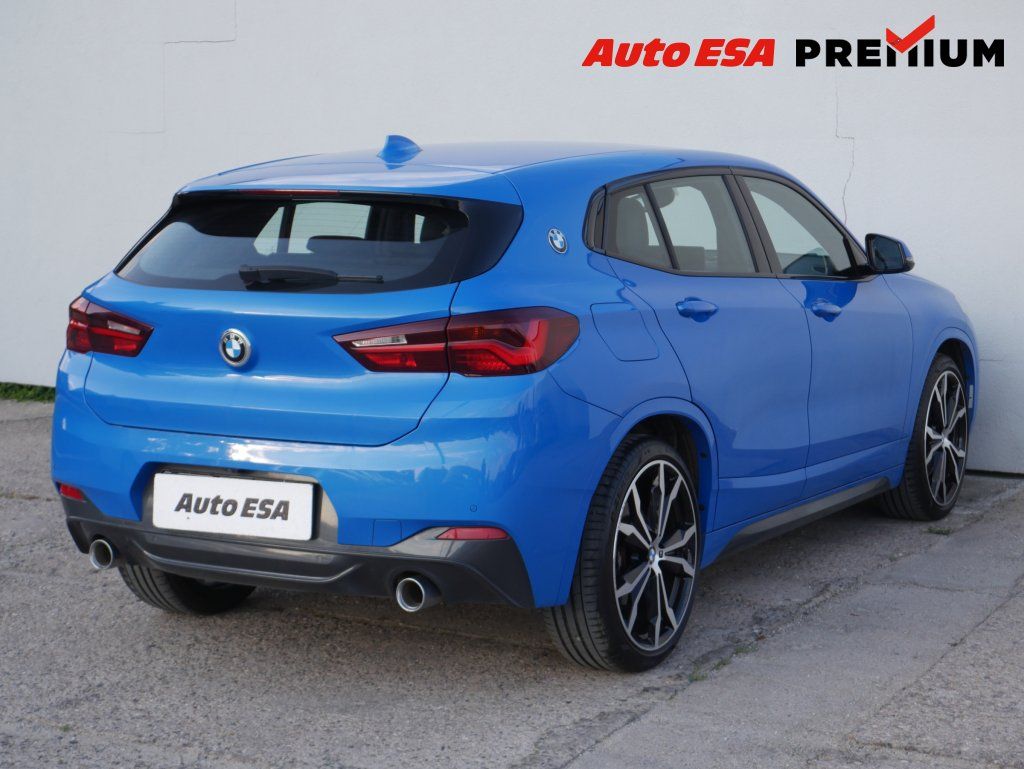 BMW X2, 2.0 D xD,AT,park. kamera - fotka 6