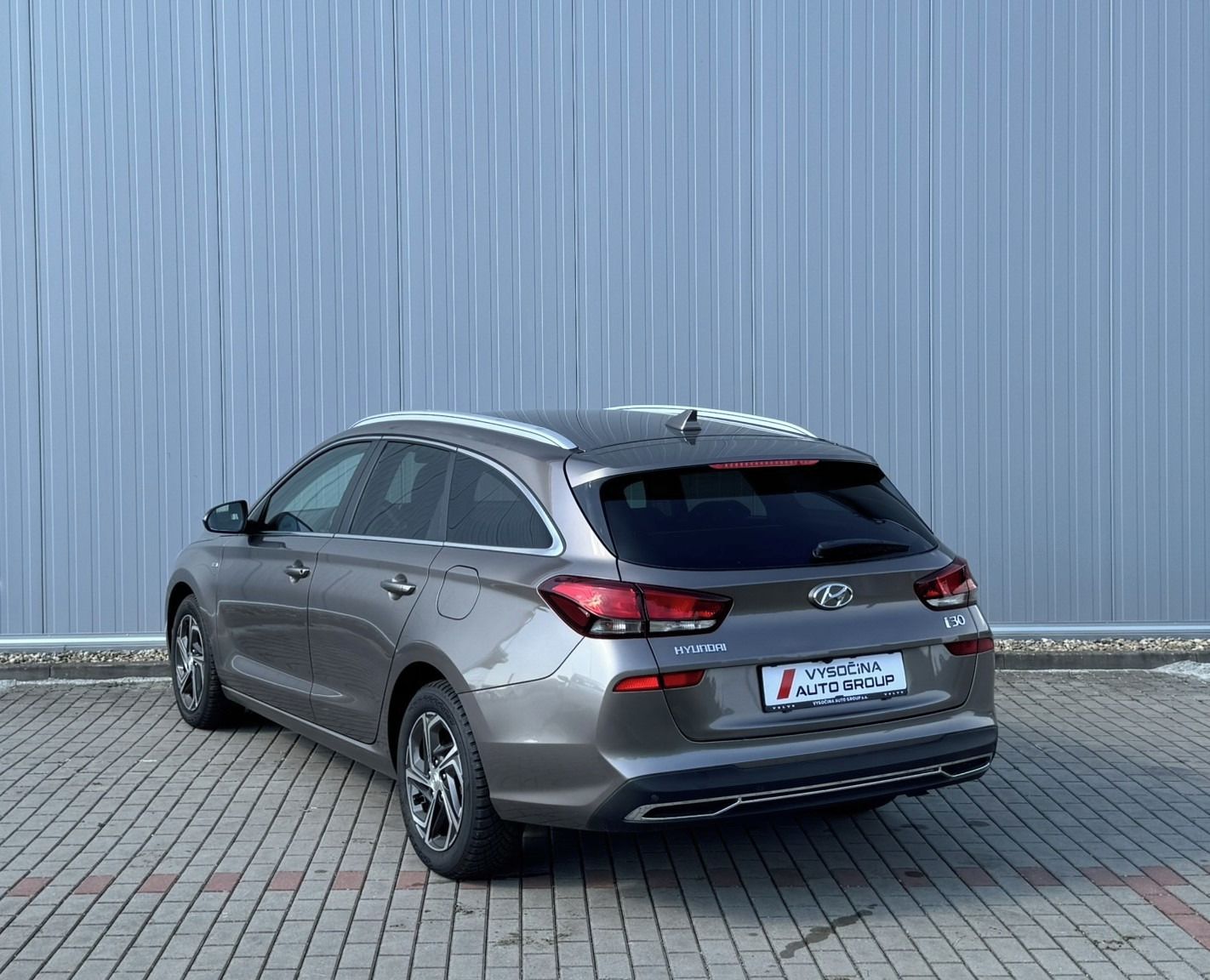 Hyundai i30, 1.5 118kW M6 Family Smart TOP - fotka 2