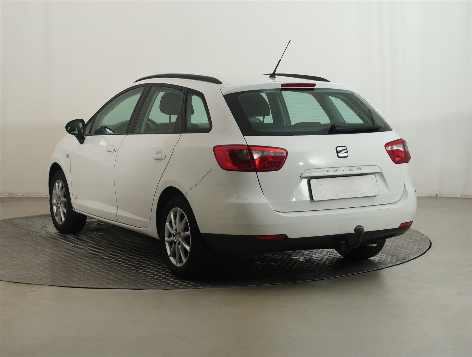 Seat Ibiza, 1.2 12V, Tažné, levný provoz - fotka 4