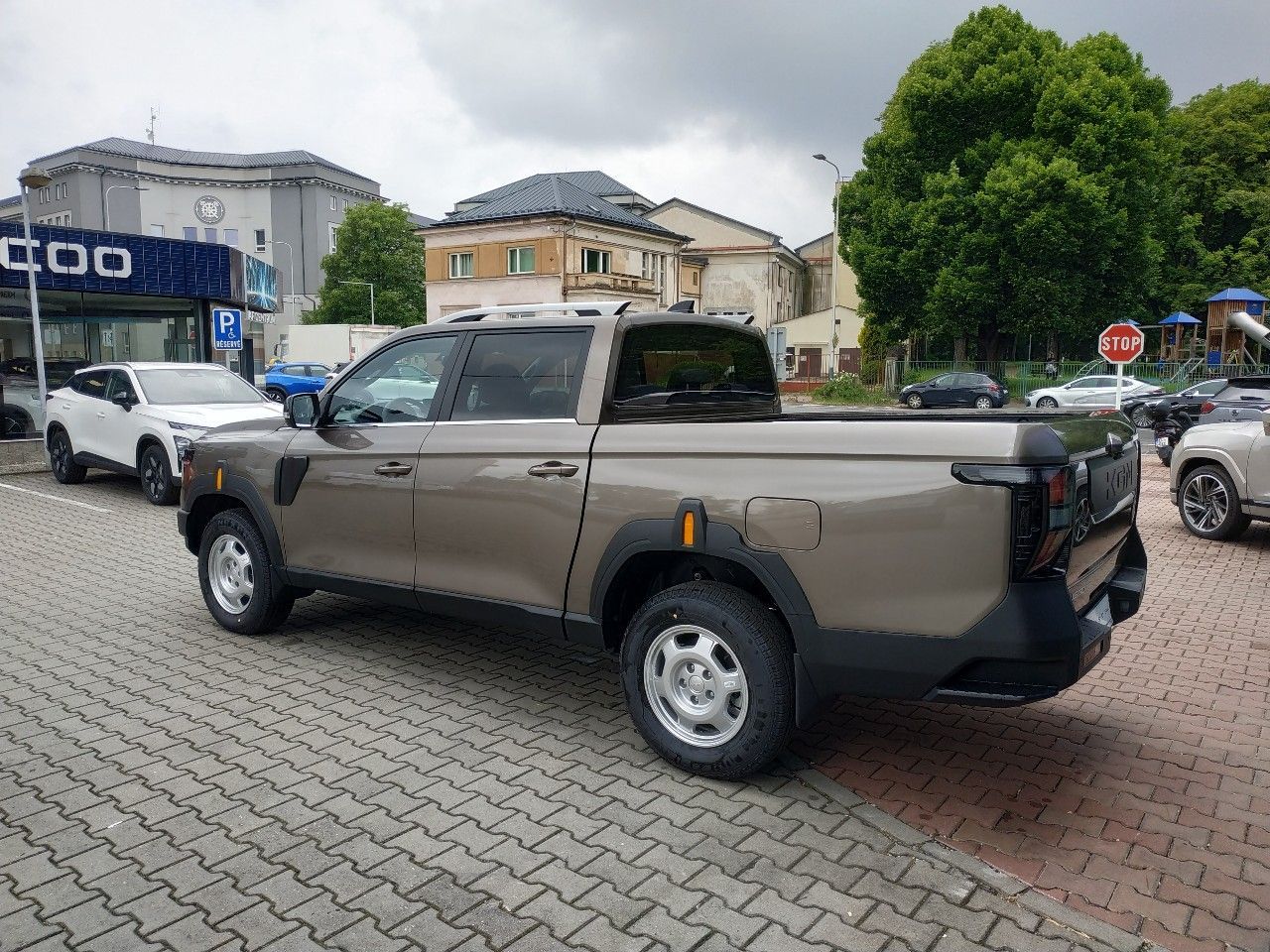 SsangYong Musso, 2.2XDI, STYLE+ 4WD,AT,SKLADEM - fotka 6