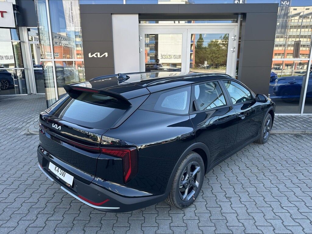 Kia K4, 1,6 T-GDi 7DCT SPIN - fotka 3