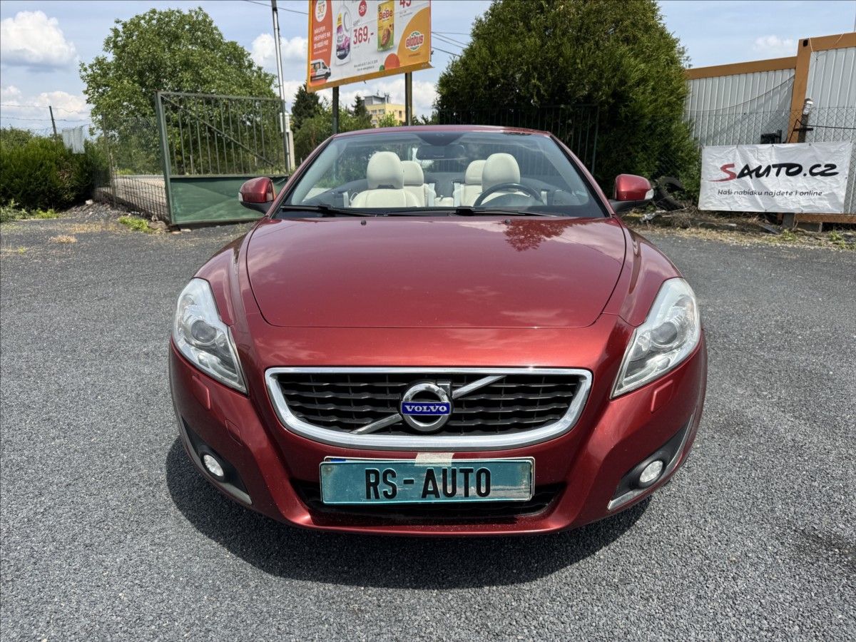 Volvo C70, 2,0 D3 5VÁLEC,DIGIKLIMA,KŮŽE - fotka 2