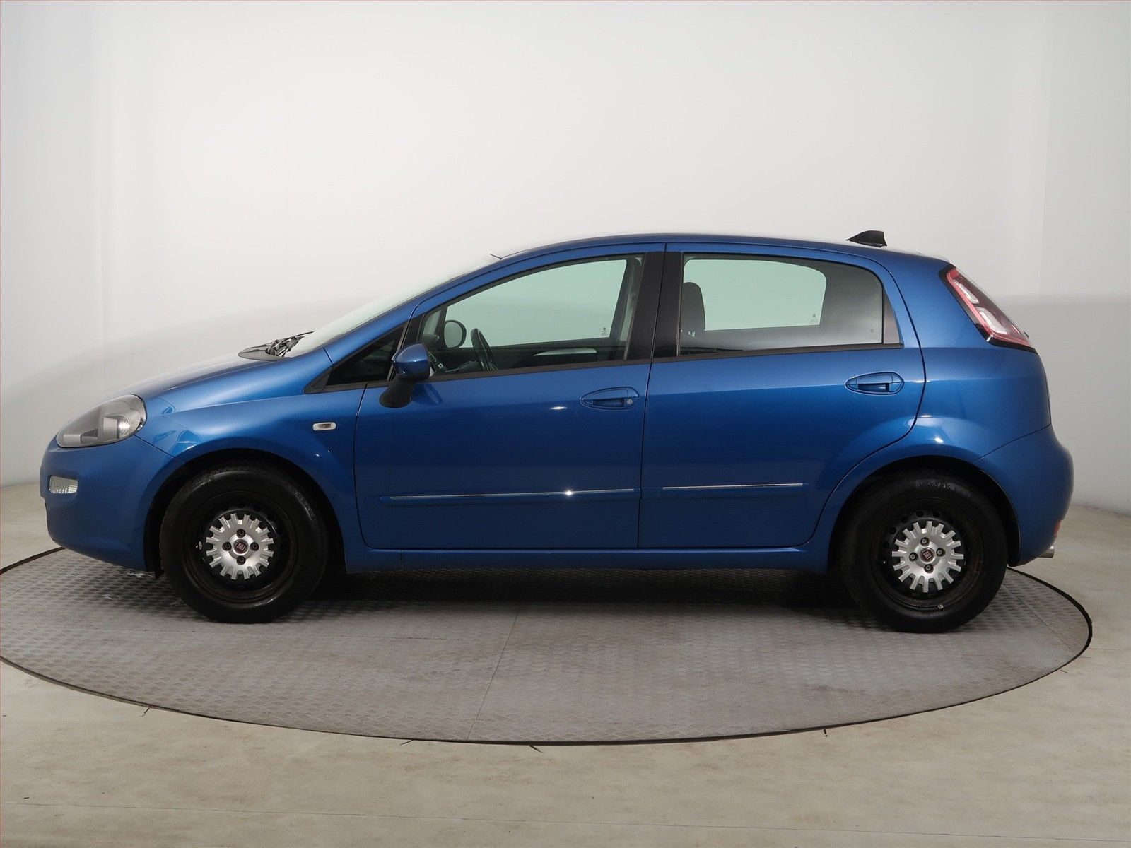 Fiat Punto, 1.4, Automatická klima - fotka 3