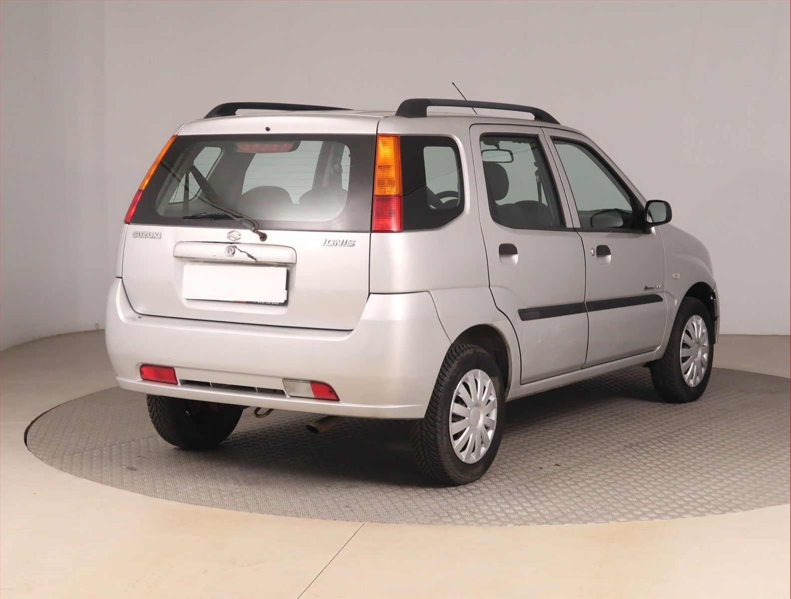 Suzuki Ignis, 1.3, Klima, plně pojízdný - fotka 5