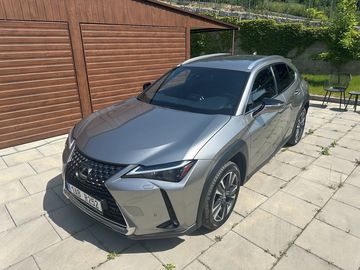 Lexus UX 250h 2.0L E-CVT