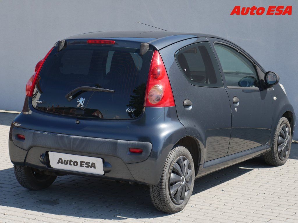 Peugeot 107, 1.0i - fotka 3