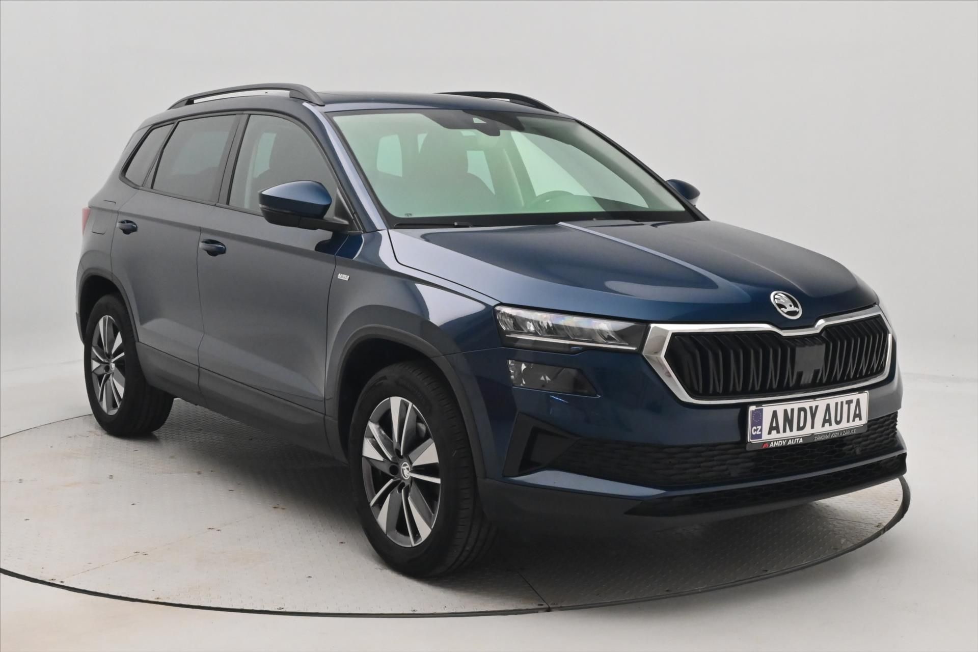 Škoda Karoq, 2,0 TDI 110kW 4x4 DSG TOUR Zár - fotka 3