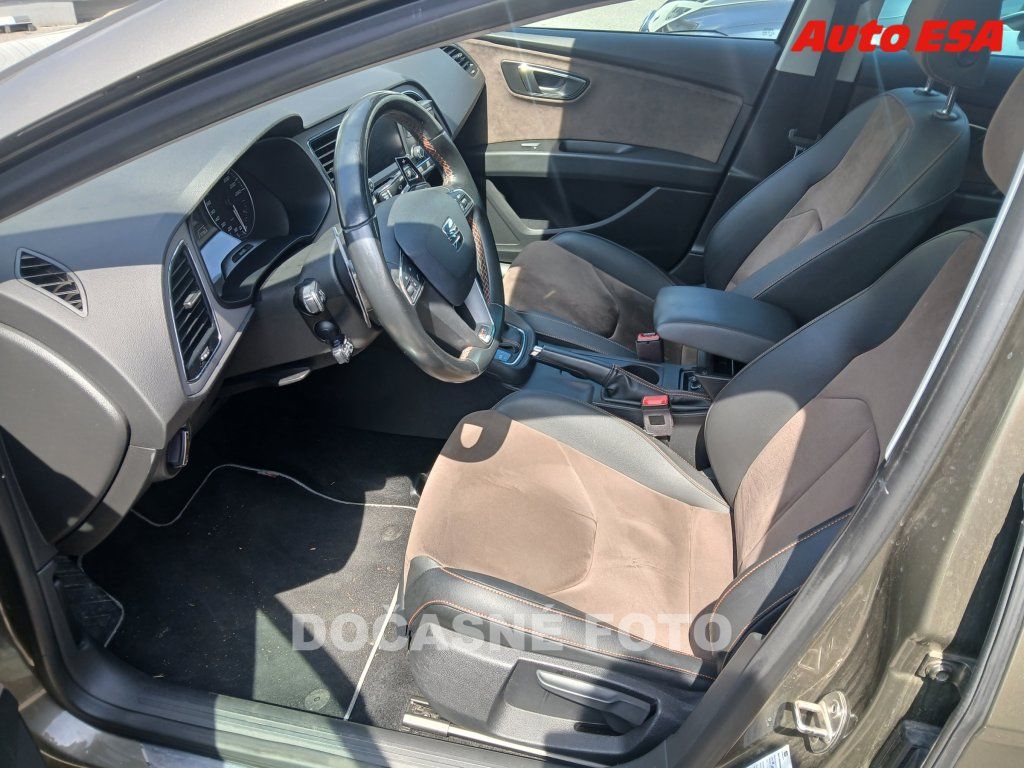 Seat Leon, 2.0 TDI - fotka 3