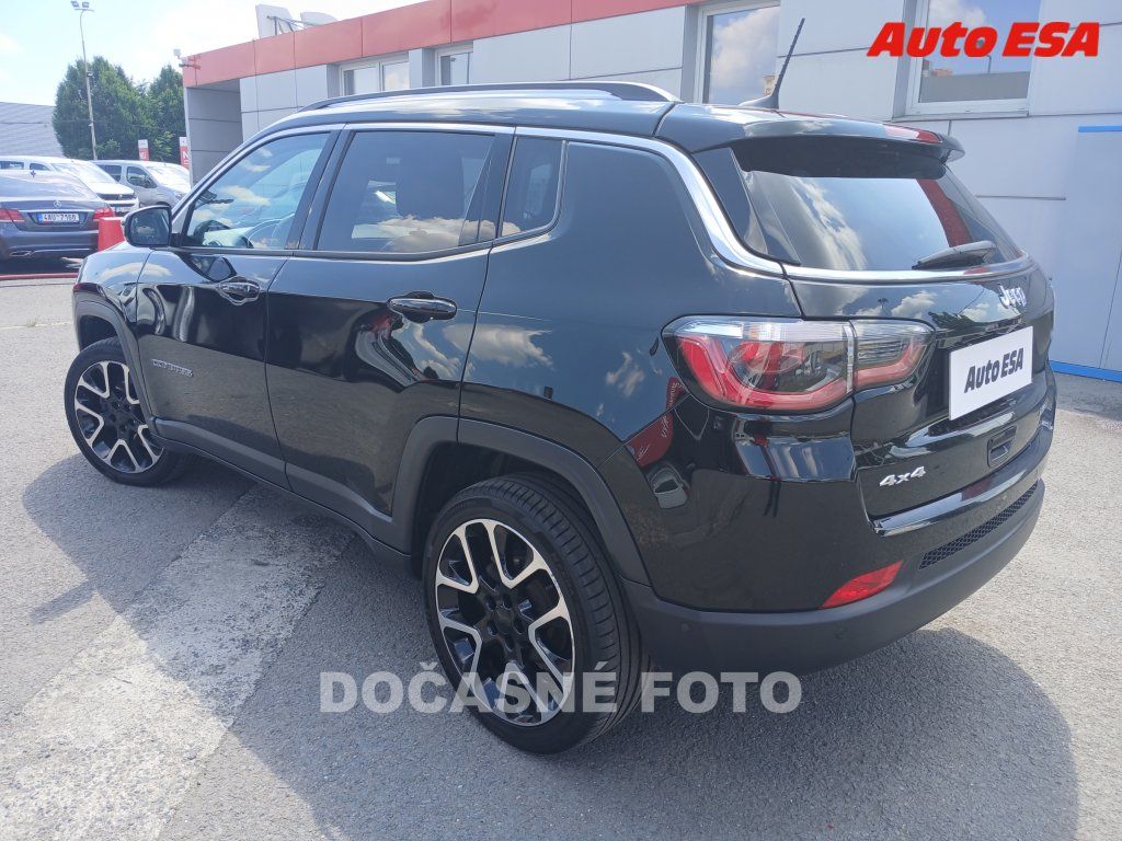 Jeep Compass, 2.0 M-JET,1.maj,ČR - fotka 2