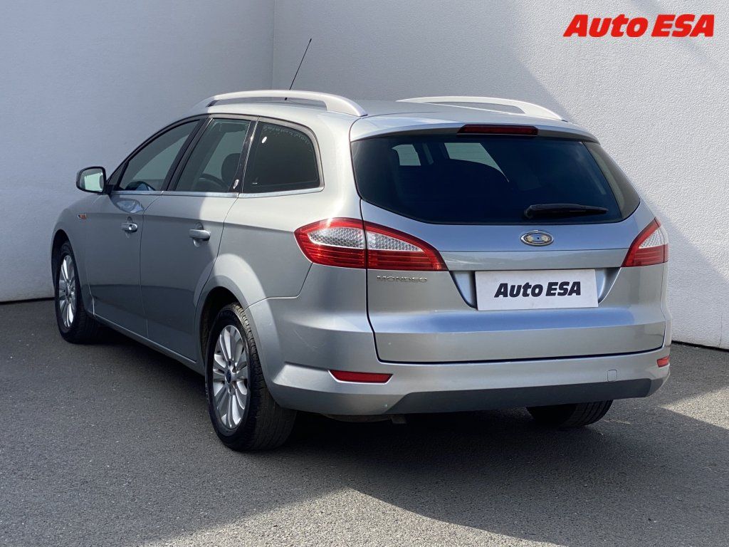 Ford Mondeo, 2.0 i - fotka 6