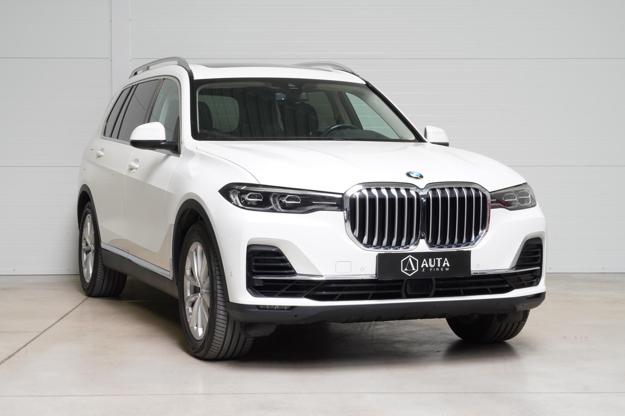 BMW X7, X7 Xdrive40d,ČR,DPH,1.maj - fotka 3