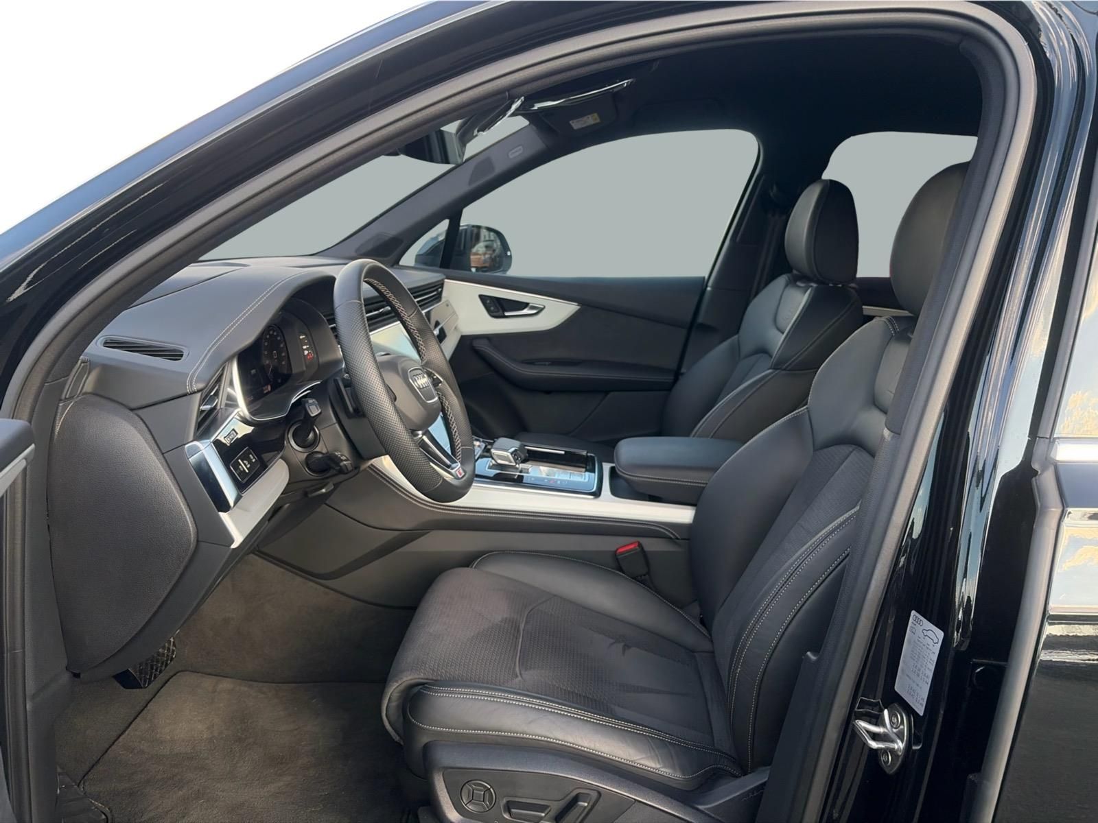 Audi Q7, 60 eTFSi 360kW - fotka 6