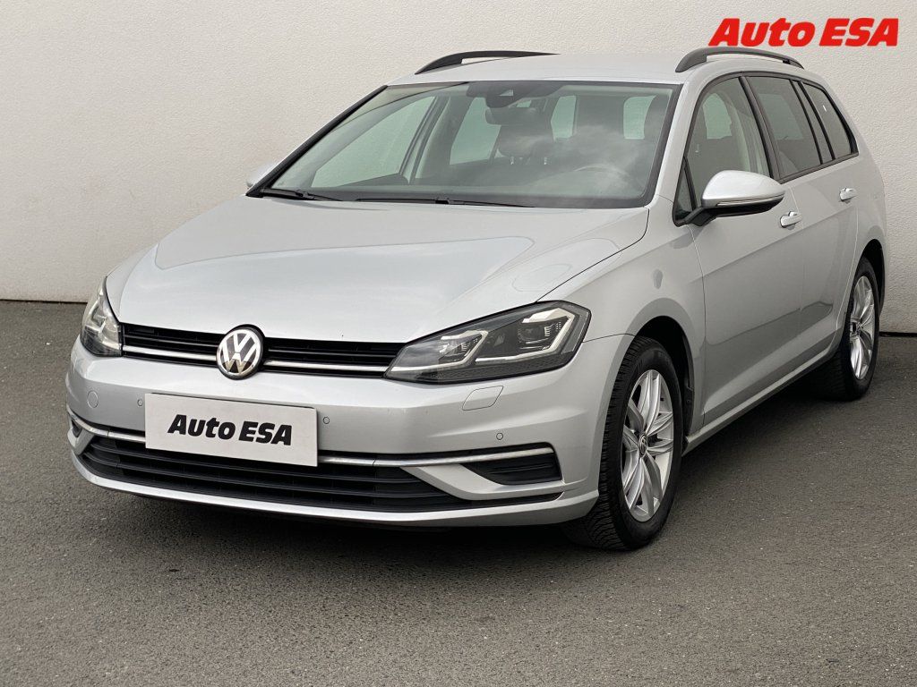 Volkswagen Golf, 2.0 TDi variant,navi - fotka 3
