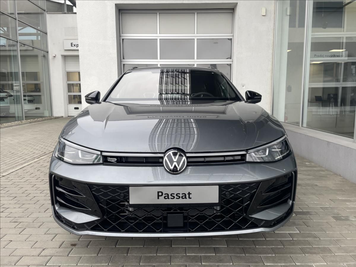 Volkswagen Passat, 1,5 TSI 200 kW eHybrid  R-Line - fotka 2