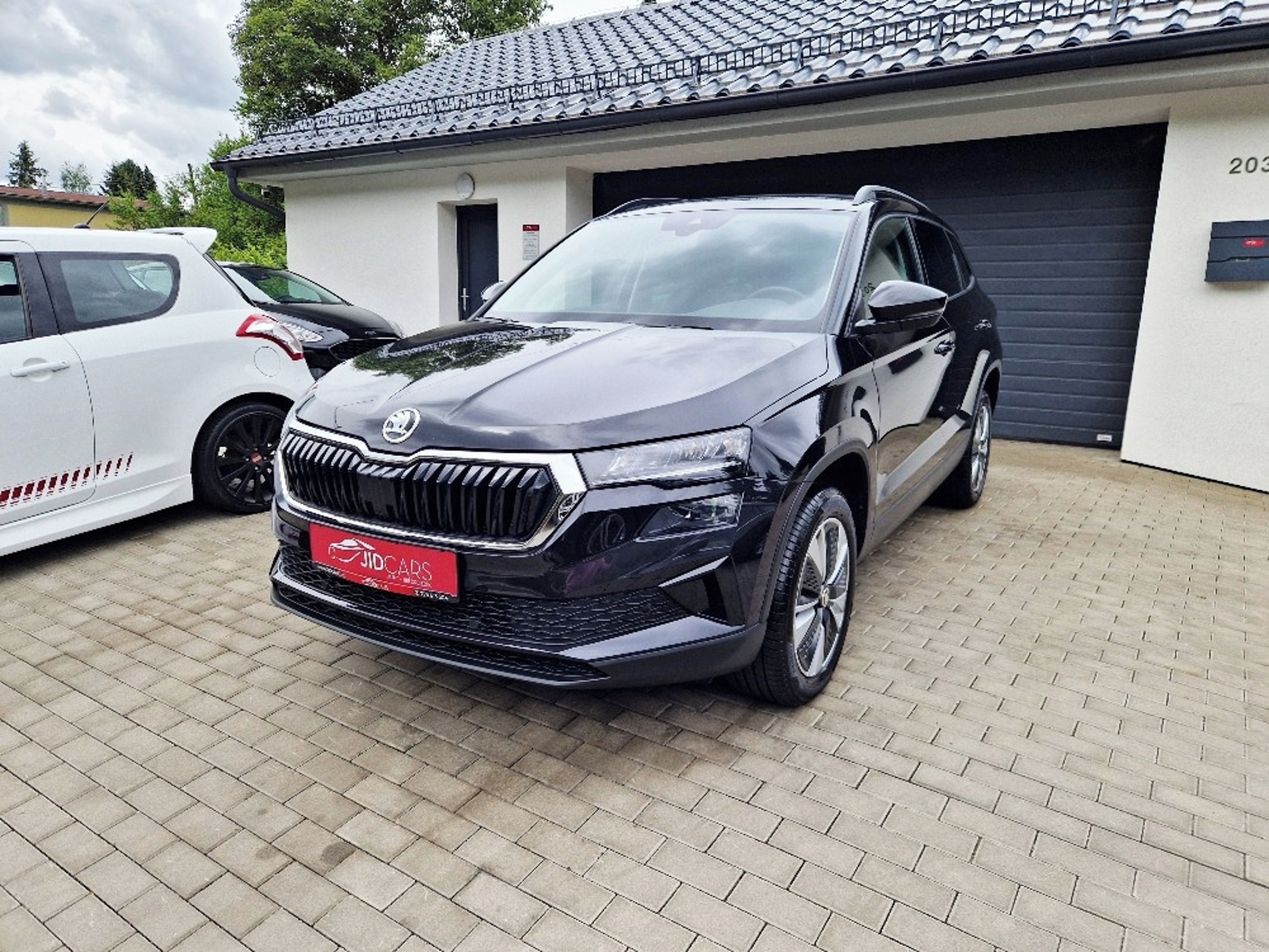 Škoda Karoq, 1.5 TSi (110 kW), DSG, LED - fotka 2
