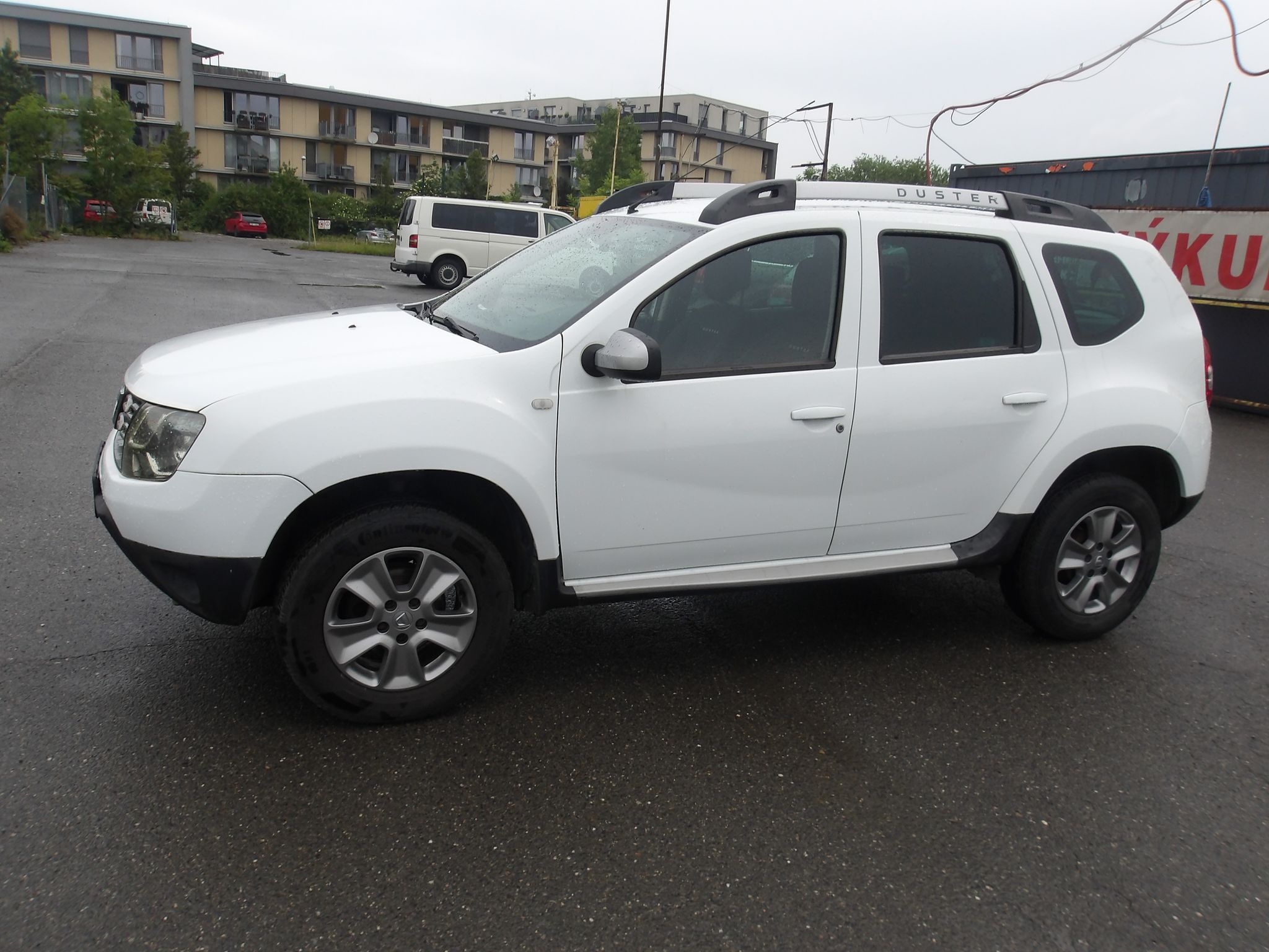 Dacia Duster, 1,6i ČR ! 1.MAJITEL ! - fotka 3