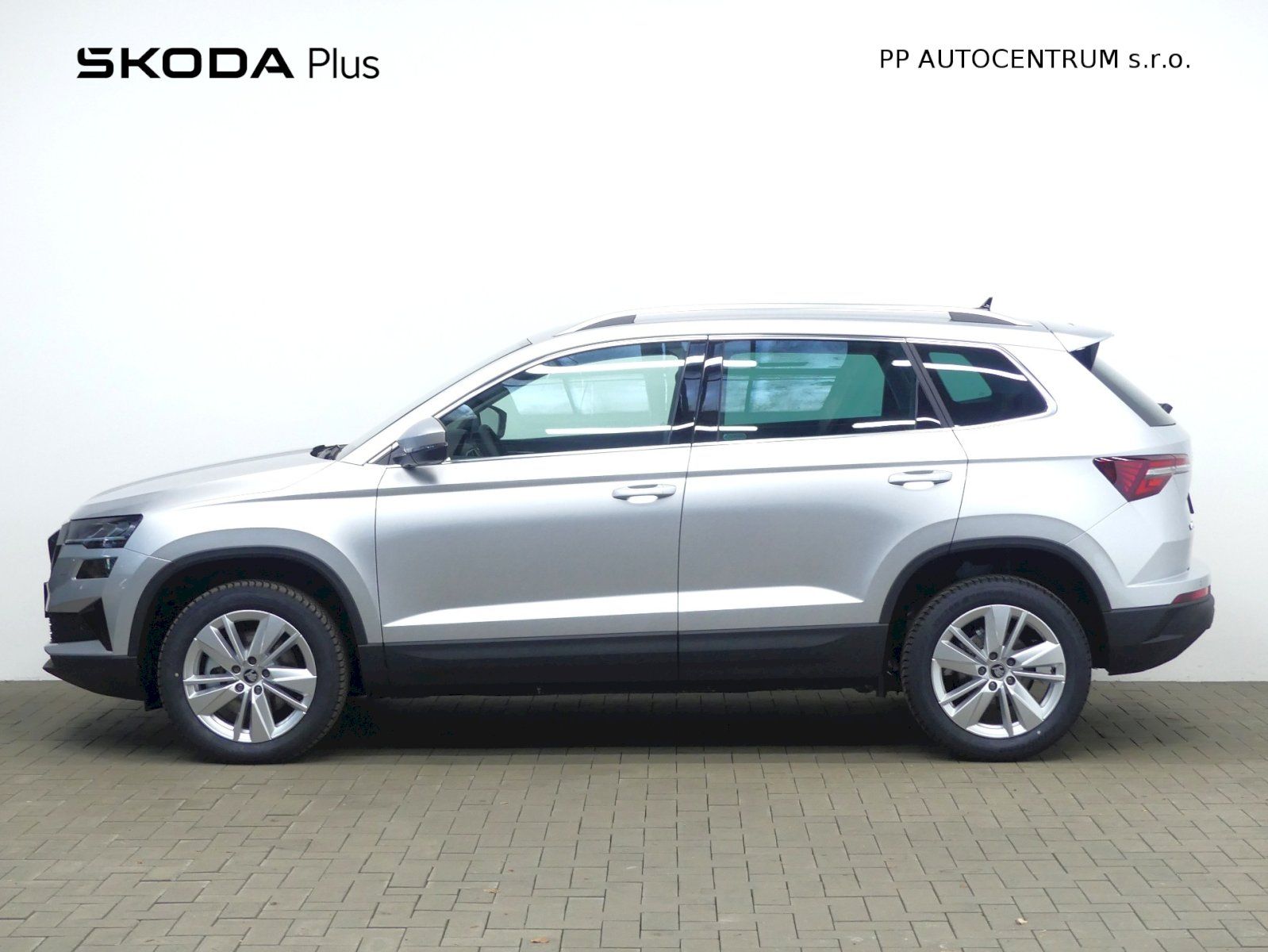 Škoda Karoq, Top Selection DSG 1.5TSI 110kW - fotka 3