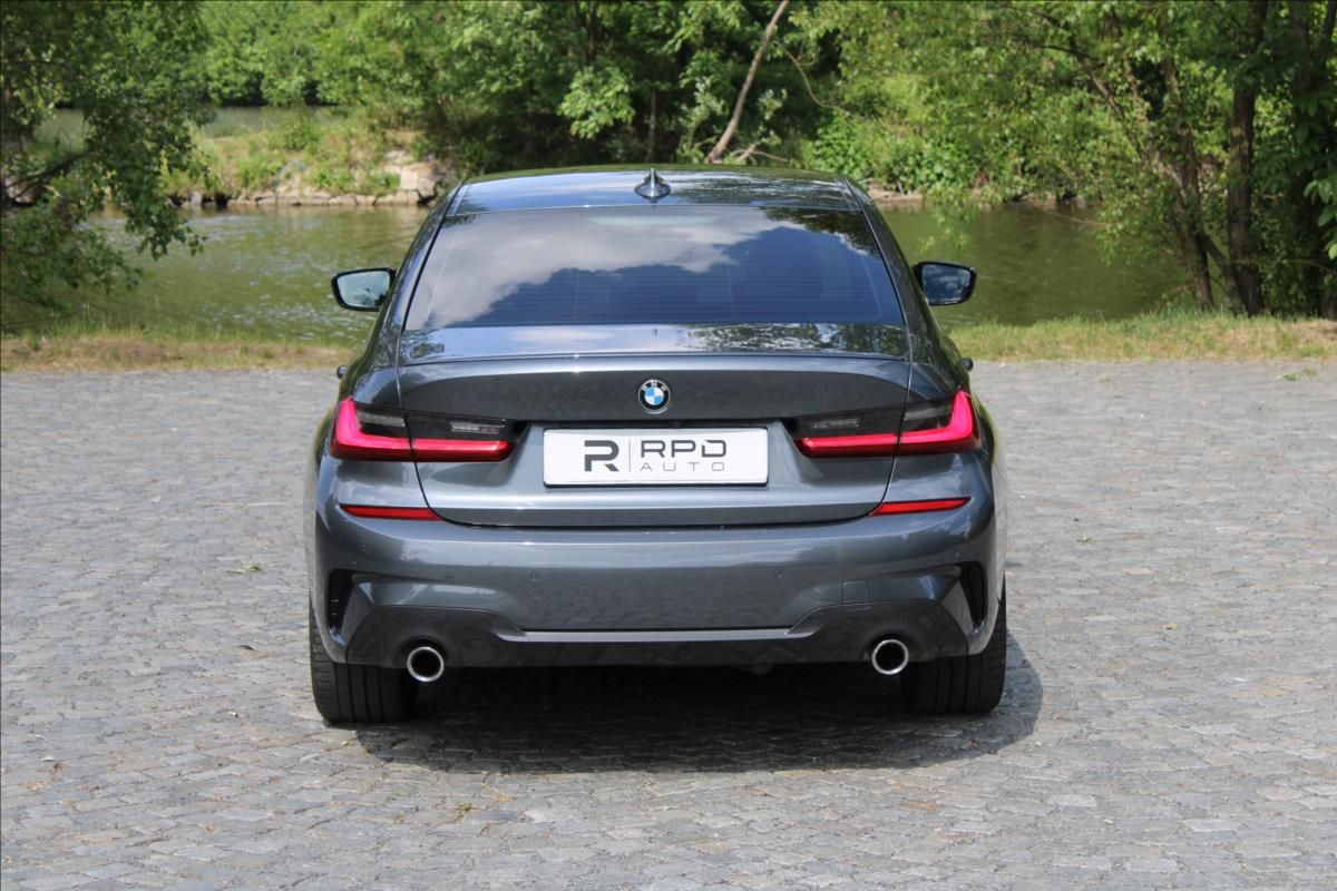 BMW Řada 3, 320xd / M-PAKET / HUD / CZ - fotka 5