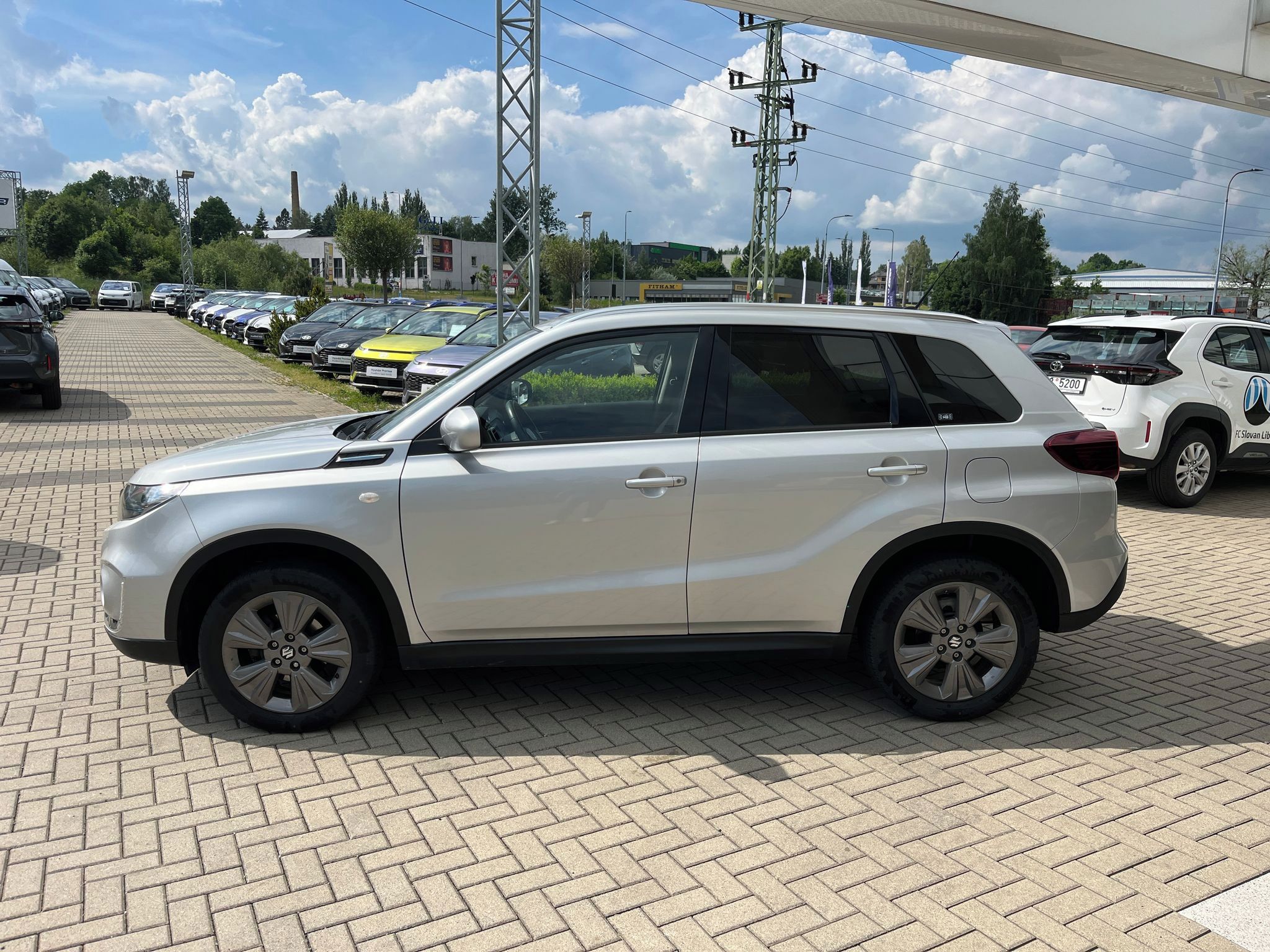 Suzuki Vitara, 1,4 BoosterJet Hybrid Premium - fotka 3