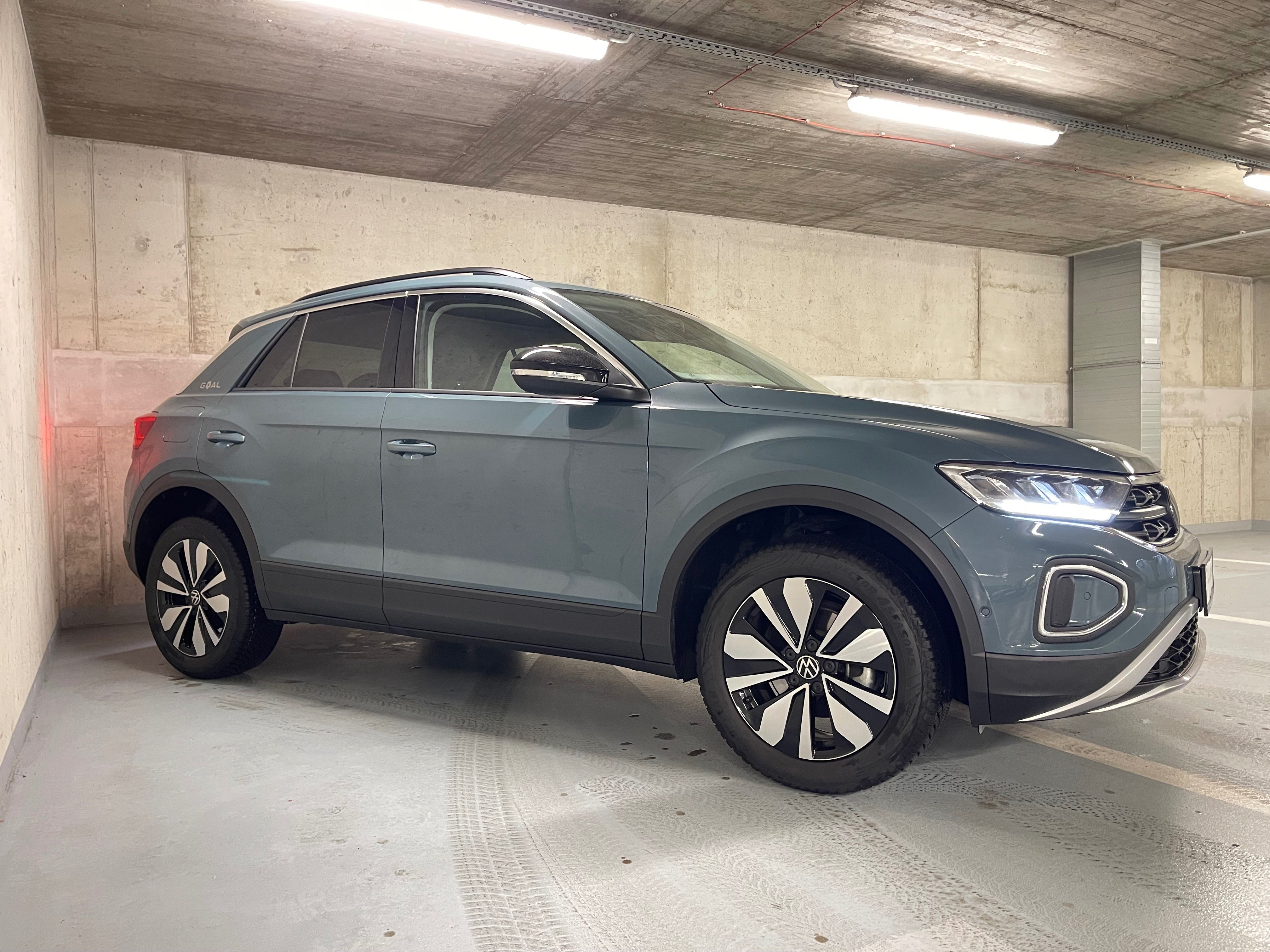 Volkswagen T-Roc, Záruka/LED/Navi/SideAssist/ACC - fotka 3