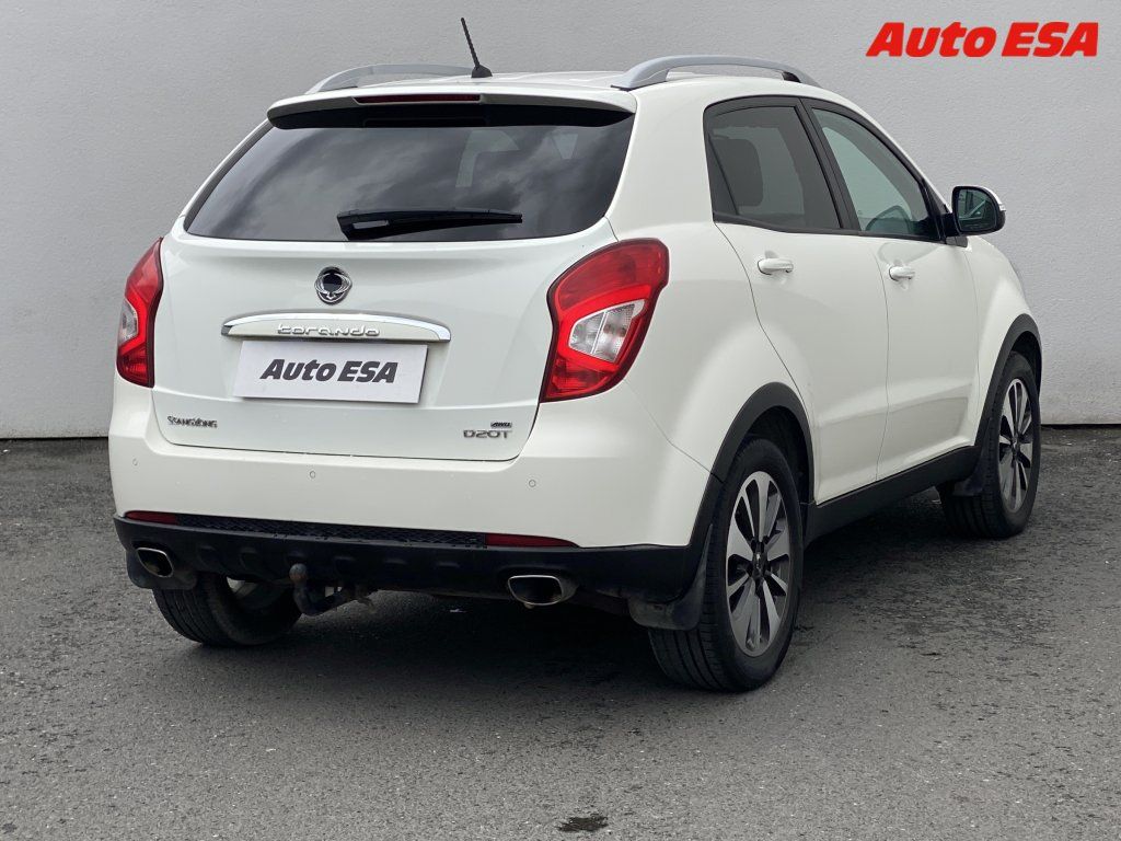 SsangYong Korando, 2.0 TD 4x4,AT,TZ,kůže - fotka 4