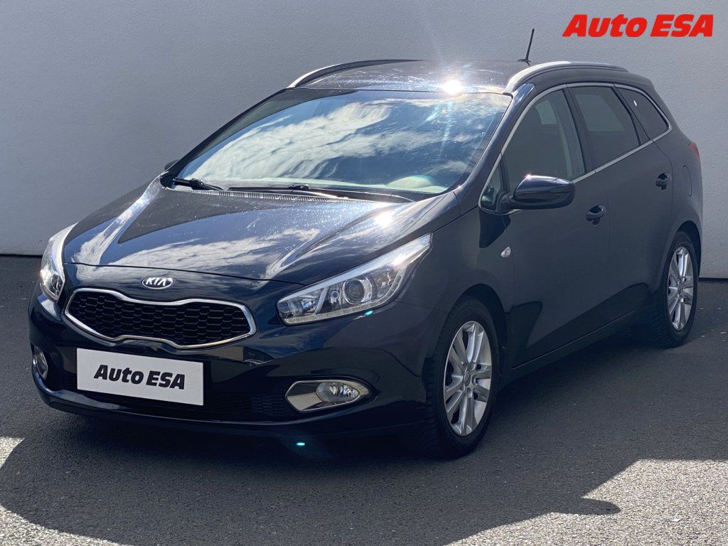 Kia Cee´d, 1.6 GDi - fotka 3
