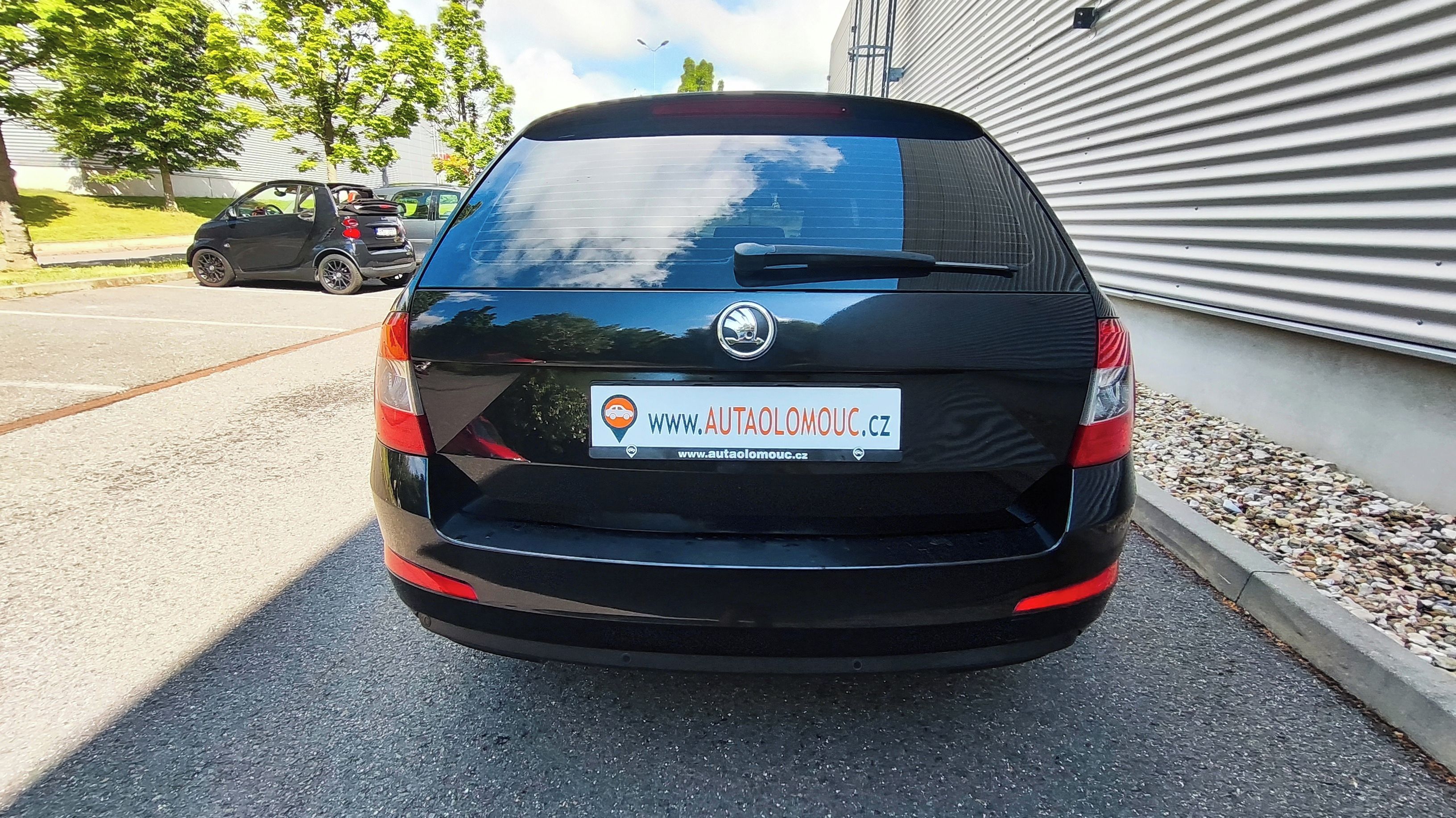 Škoda Octavia, 1.6 TDI Ambition, nové rozvody - fotka 4
